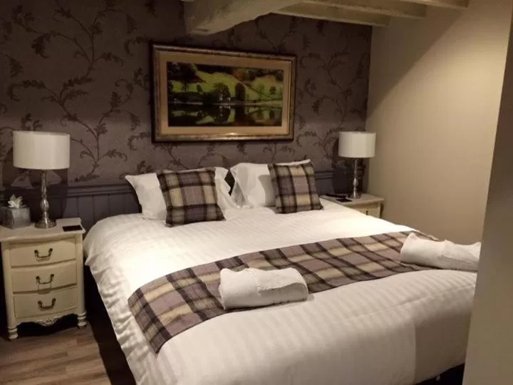 Bedroom in Crofters Lodge