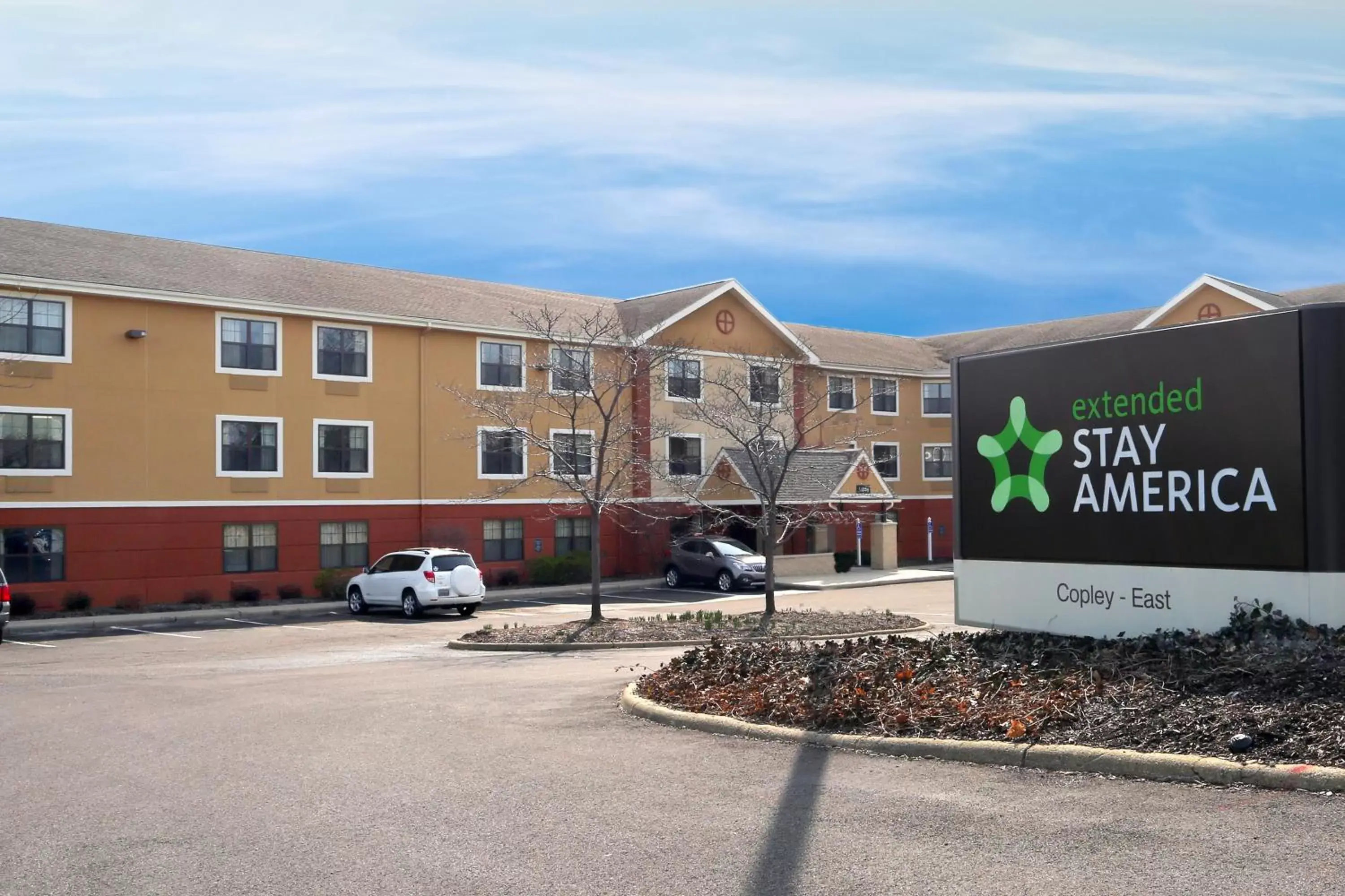 Property building in Extended Stay America Suites - Akron - Copley - East