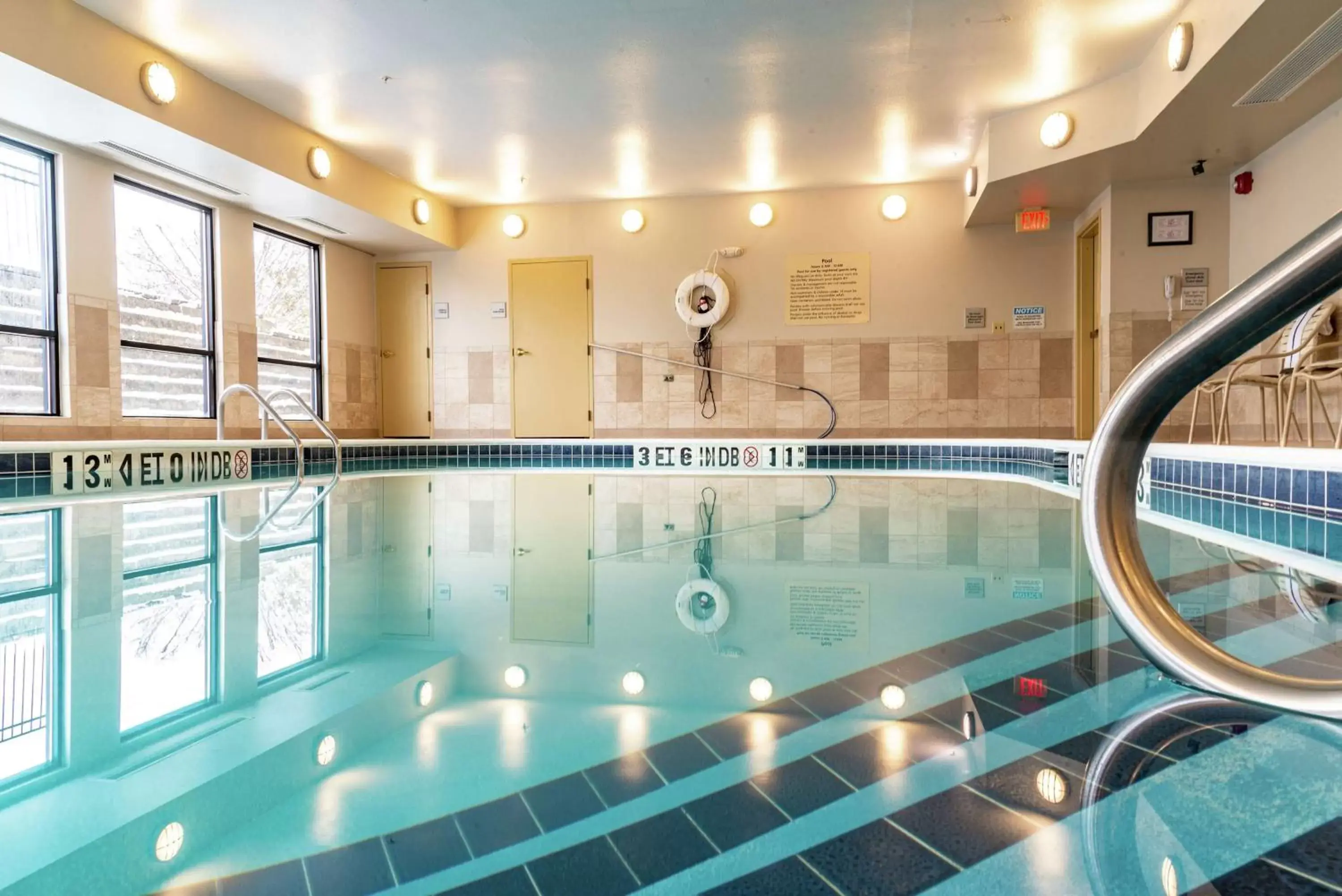 Pool view, Swimming Pool in Hampton Inn St. Joseph