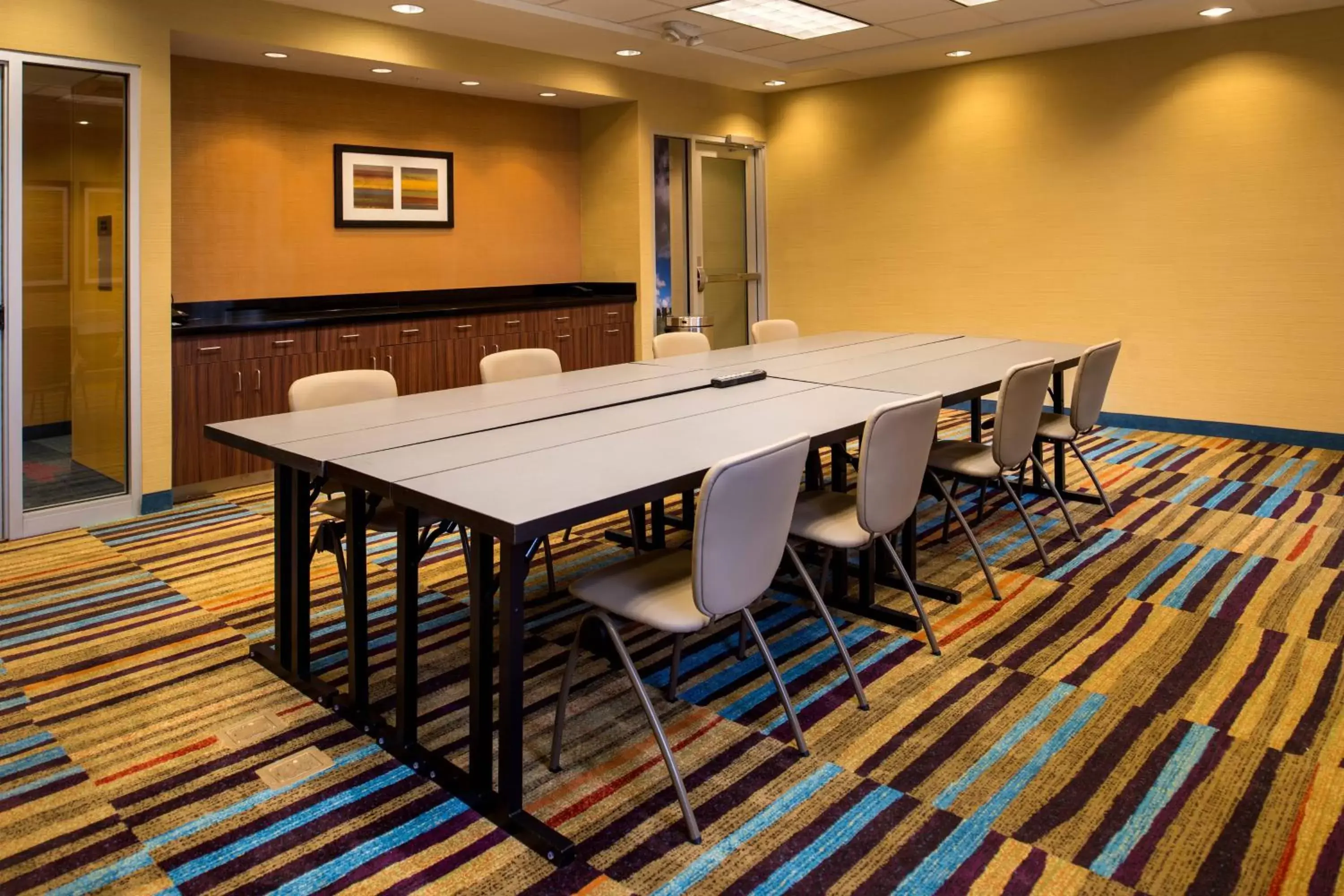 Meeting/conference room in Fairfield Inn & Suites by Marriott St. Louis Westport