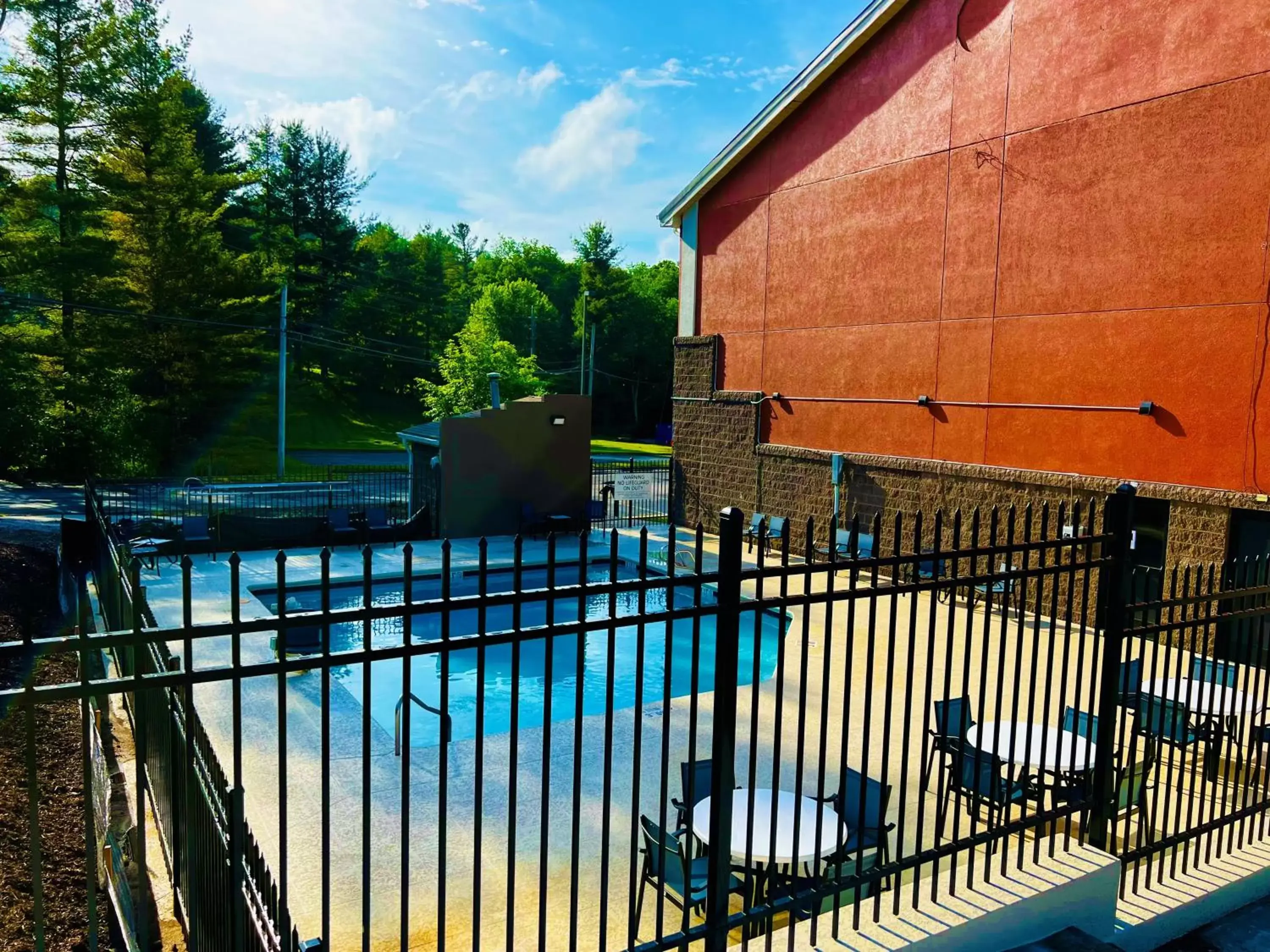 Swimming pool, Pool View in Holiday Inn Express Blowing Rock South, an IHG Hotel