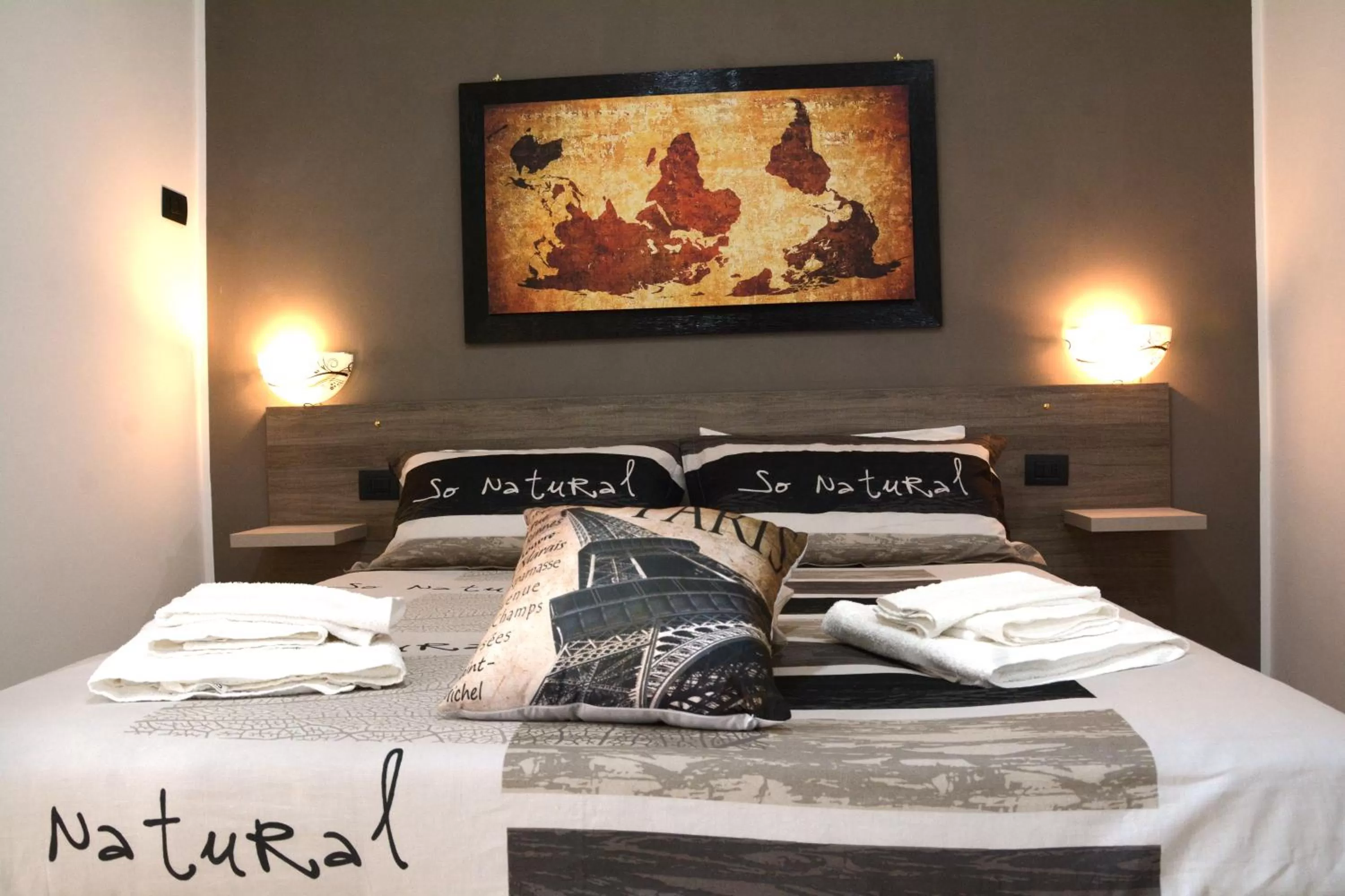 Bed in Sylva Mala Home