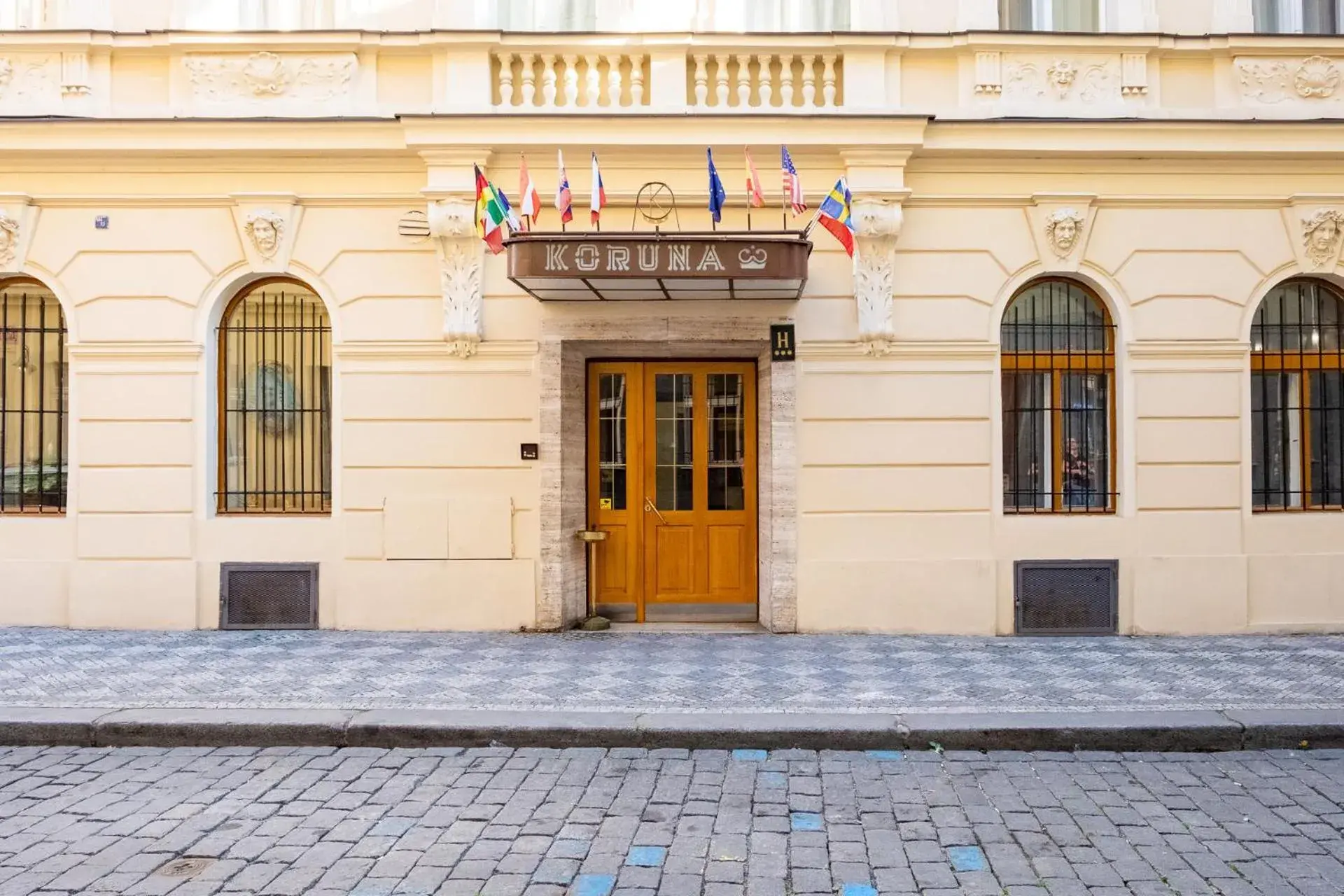 Facade/entrance in Koruna Hotel