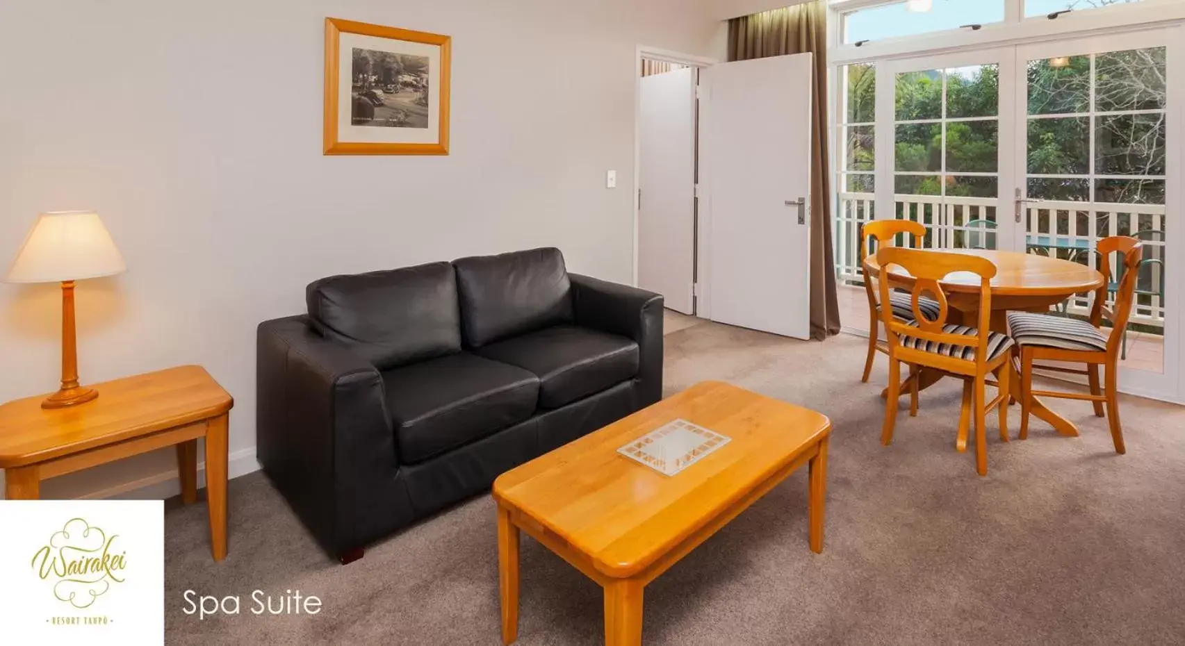 Living room, Seating Area in Wairakei Resort Taupo