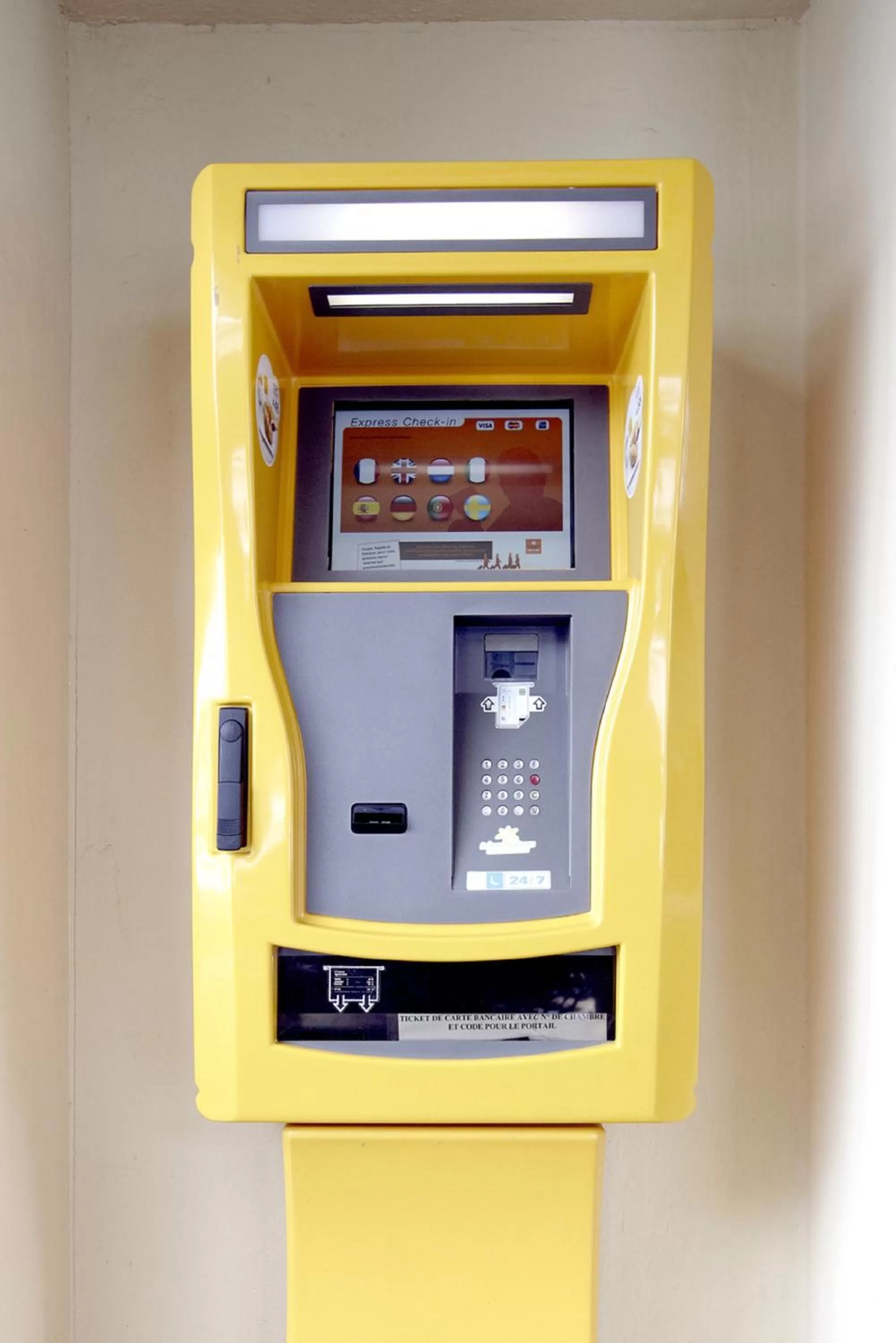 Facade/entrance in Premiere Classe Limoges Nord