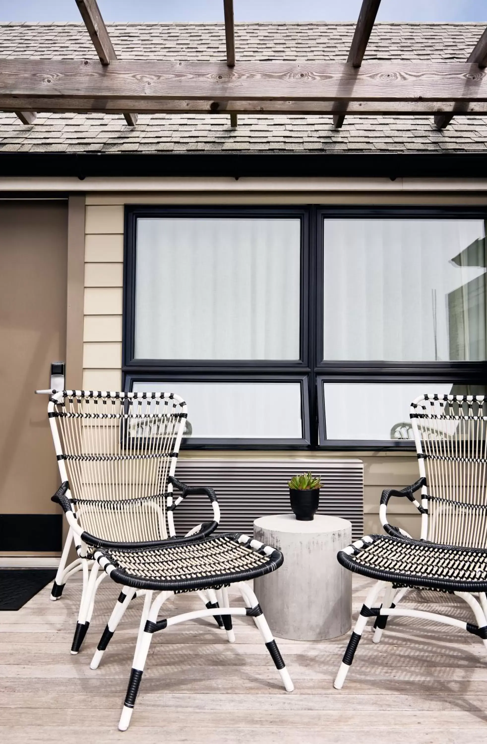 Balcony/Terrace in Gurney's Montauk Resort & Seawater Spa