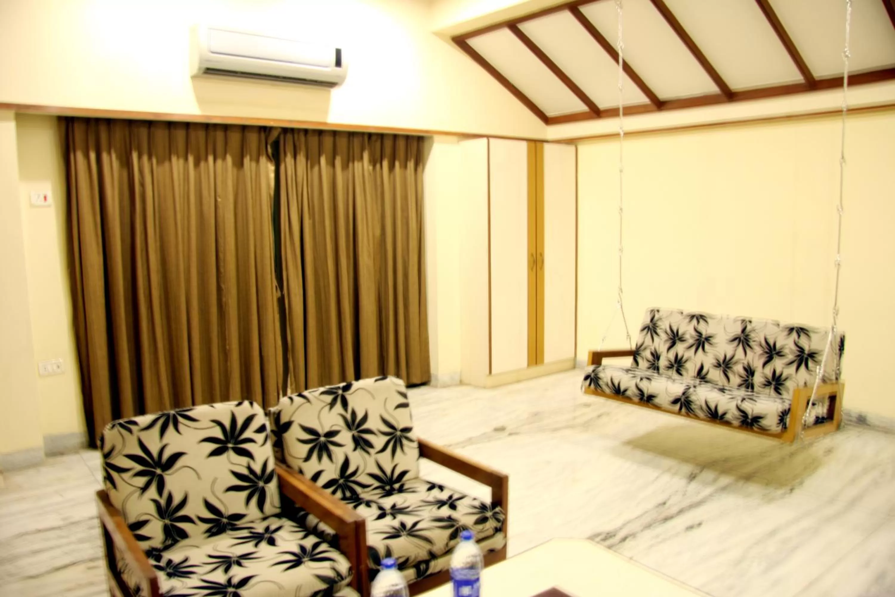 Seating area in Hotel Jawahar