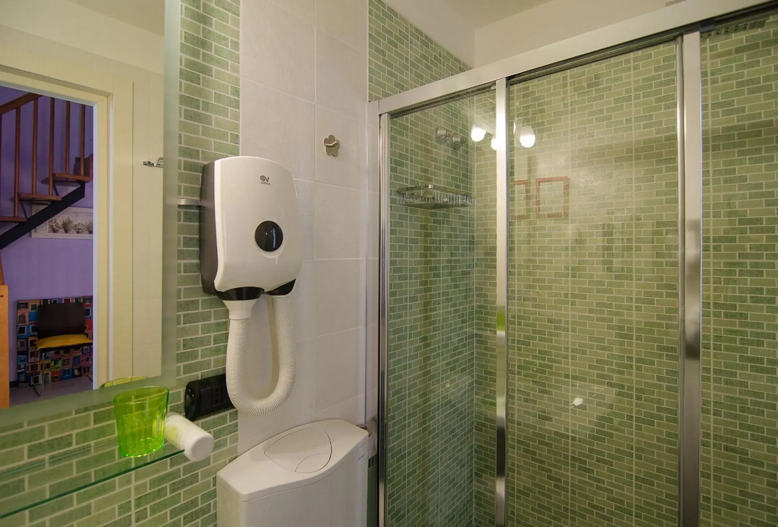 Shower, Bathroom in Hotel Rex