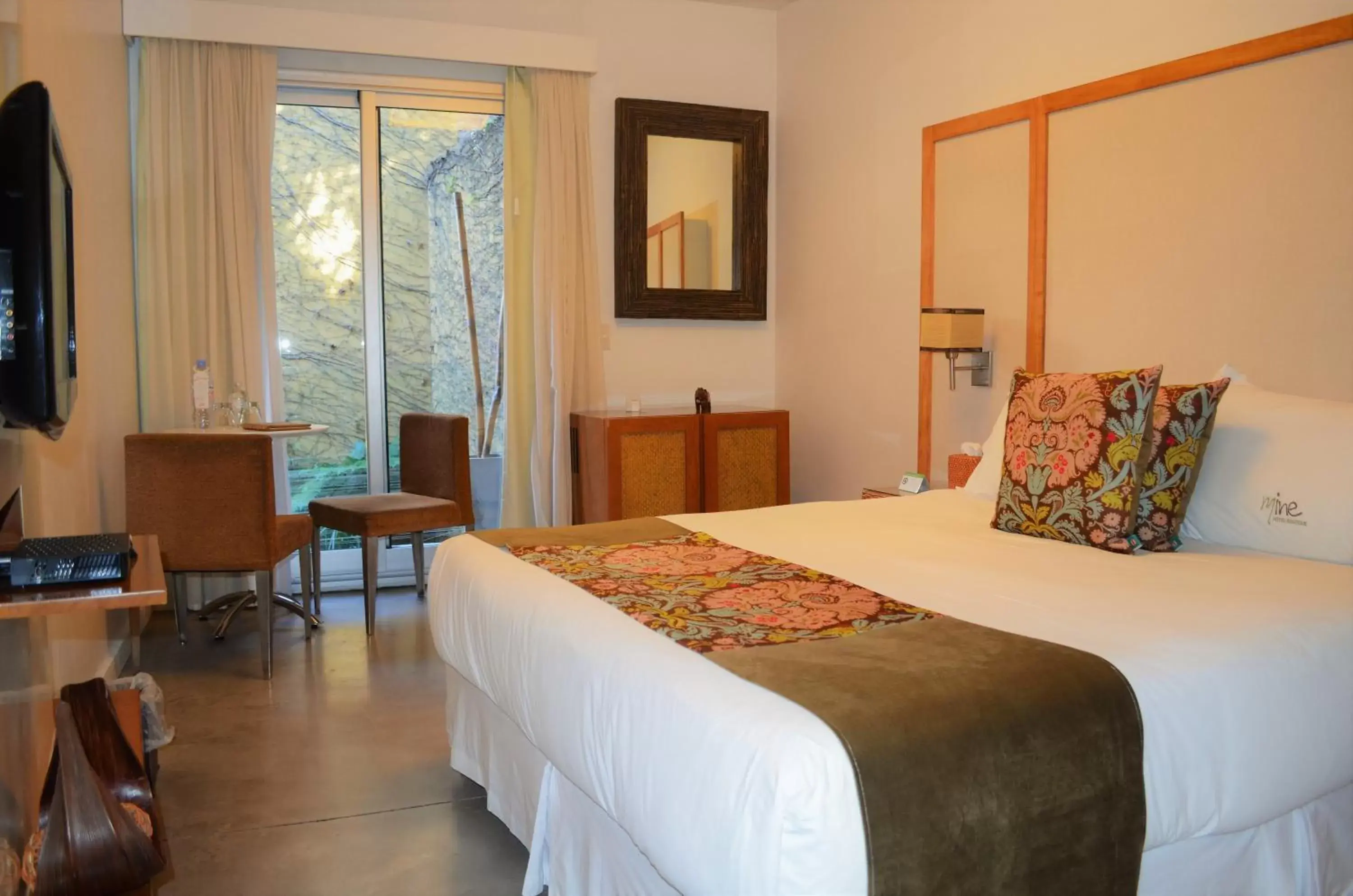 Bedroom, Bed in Mine Hotel Bedroom, Bed in Mine Hotel