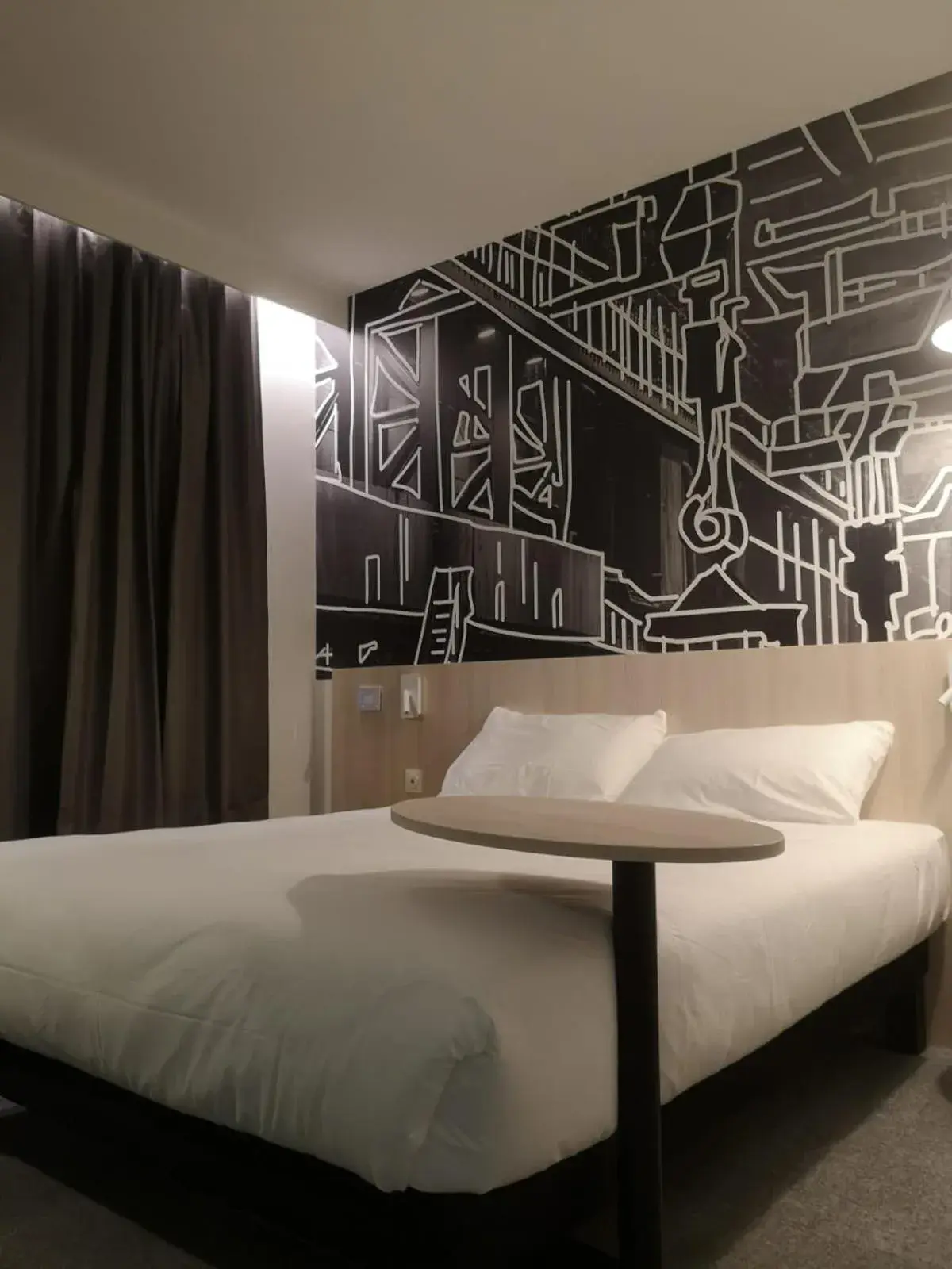 Bed in ibis Styles Limoges Centre