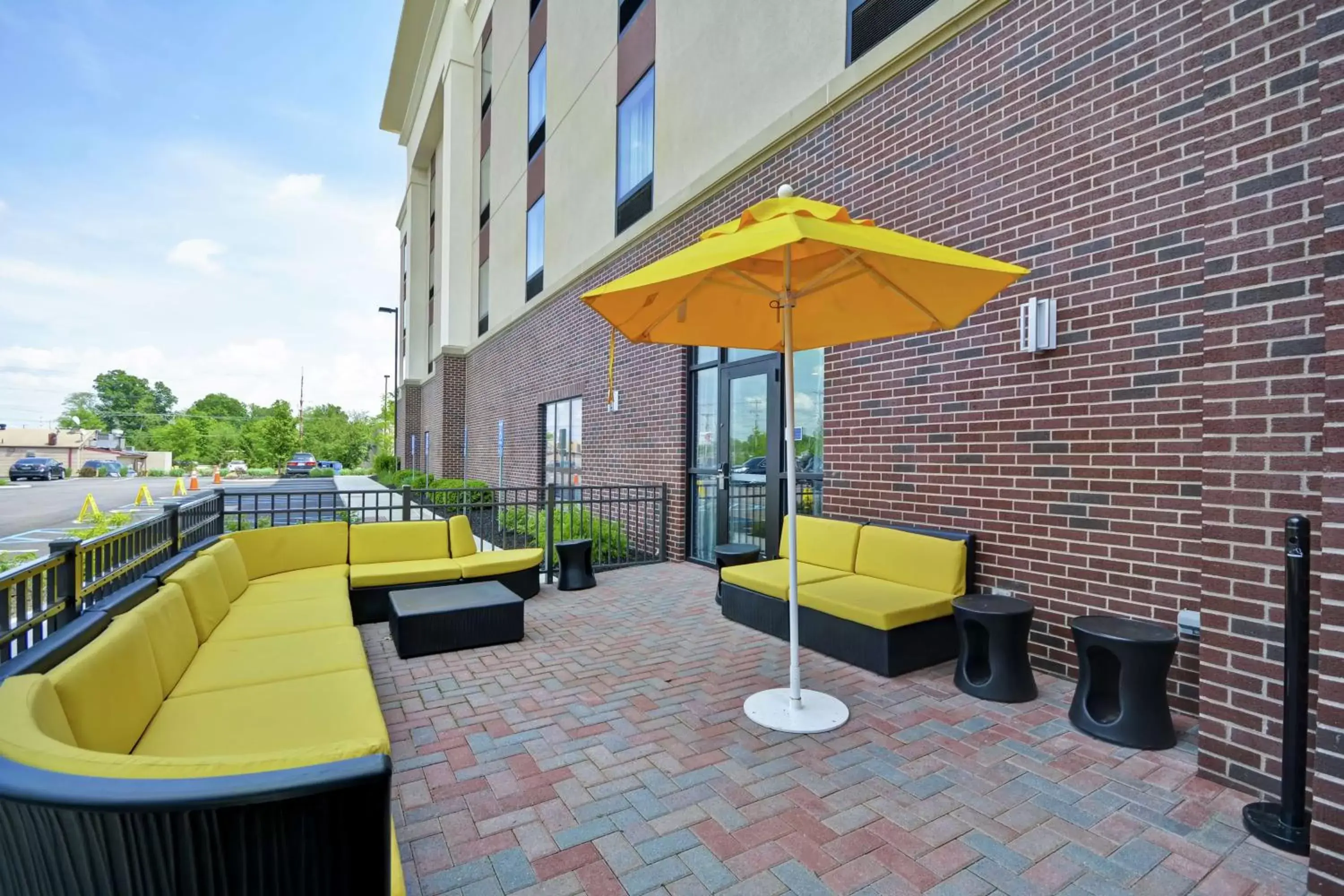 Property building in Hampton Inn Blue Ash/Cincinnati, OH