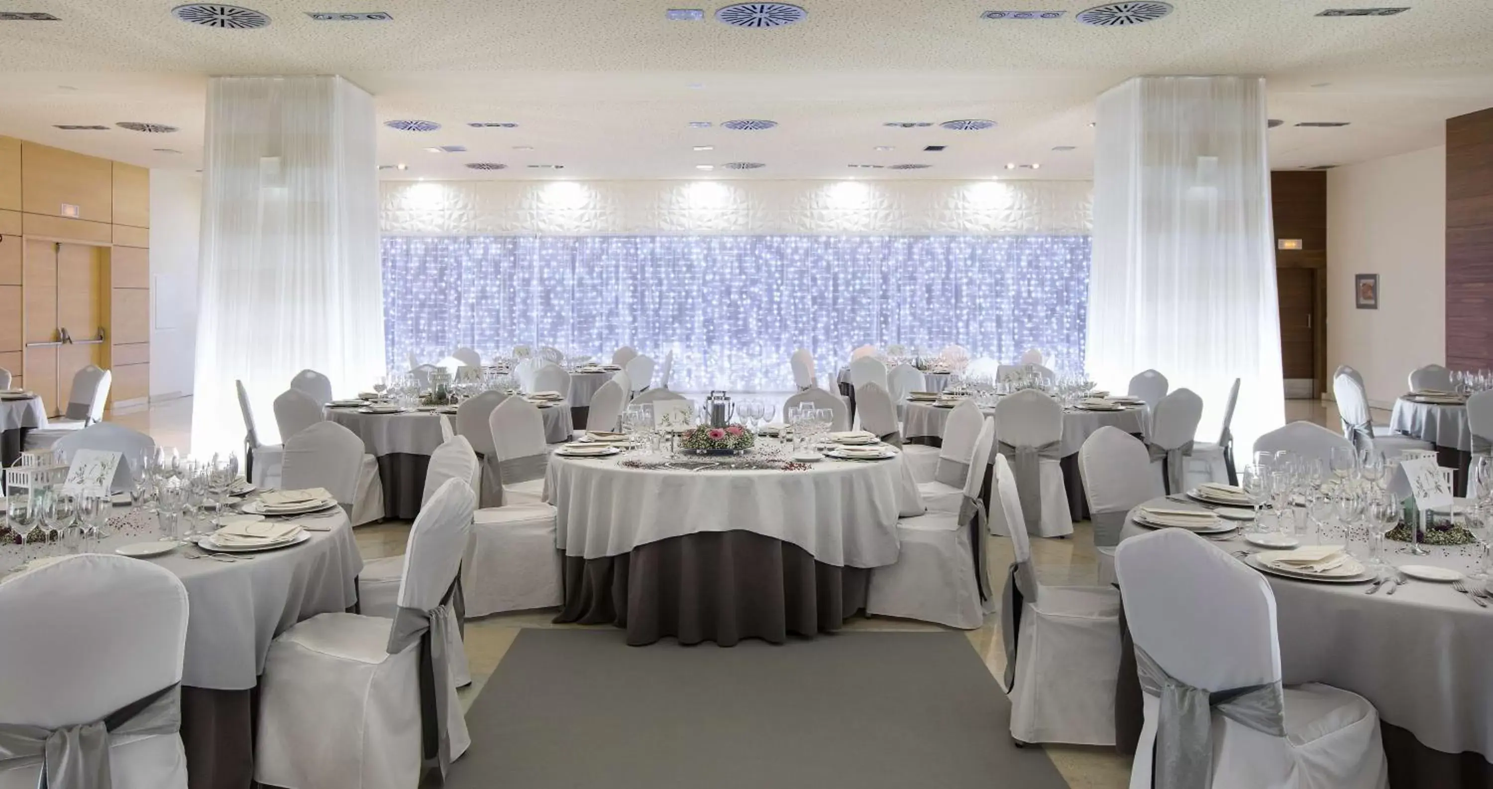 Meeting/conference room, Banquet Facilities in NH Gran Hotel Casino de Extremadura