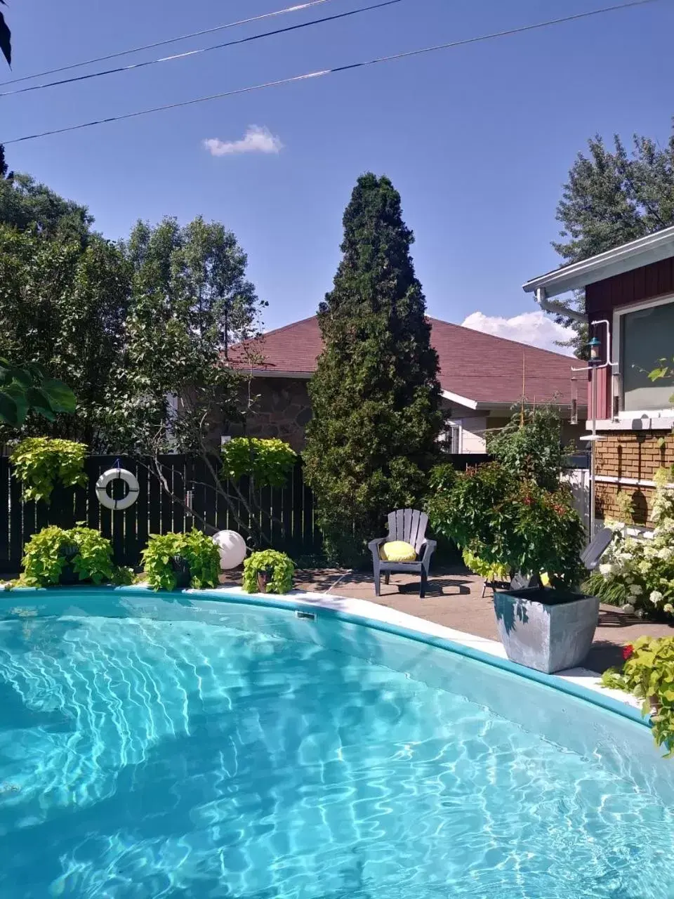 Swimming Pool in Gîte Chez Baza