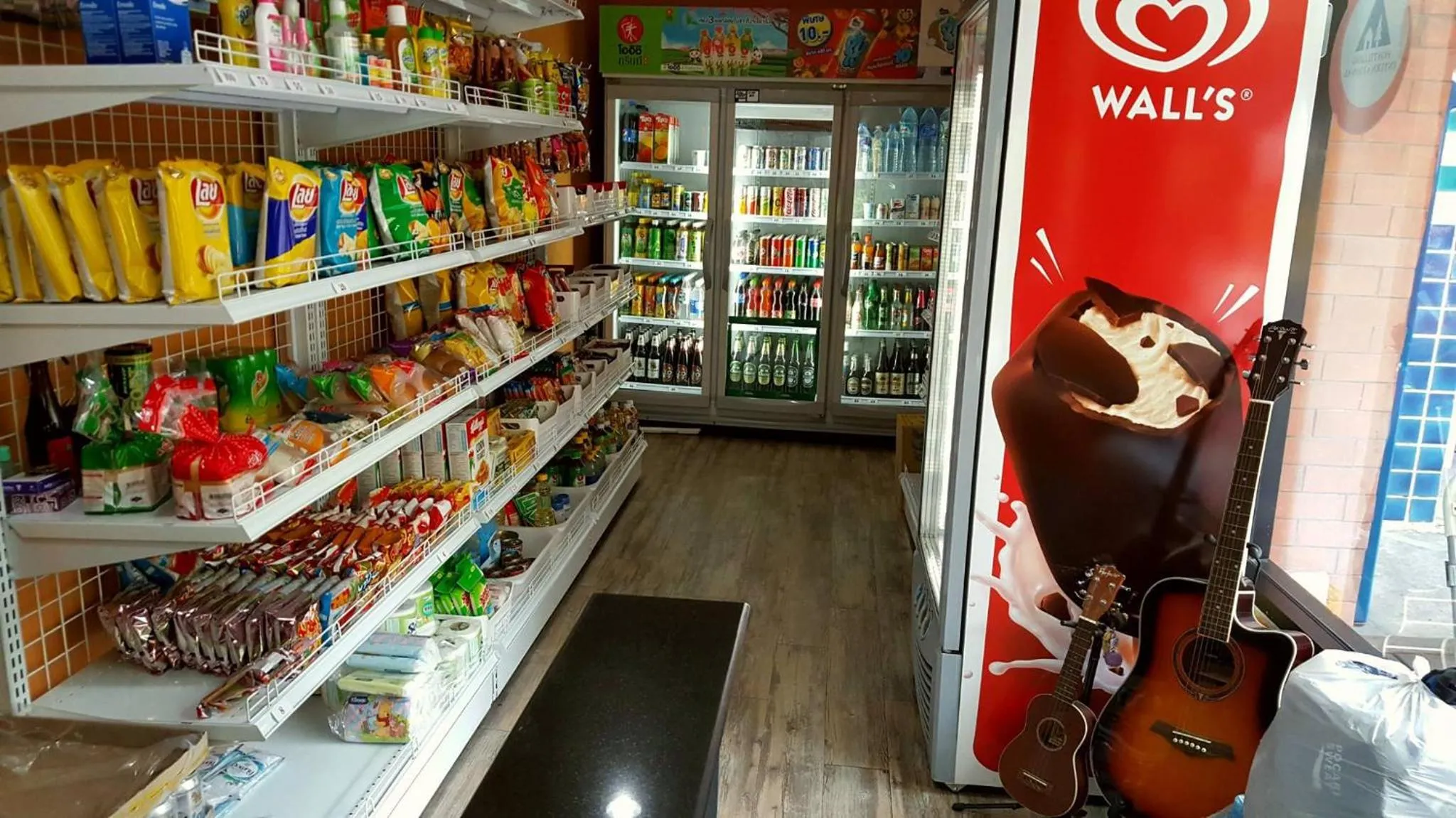 On-site shops in iSanook Hostel