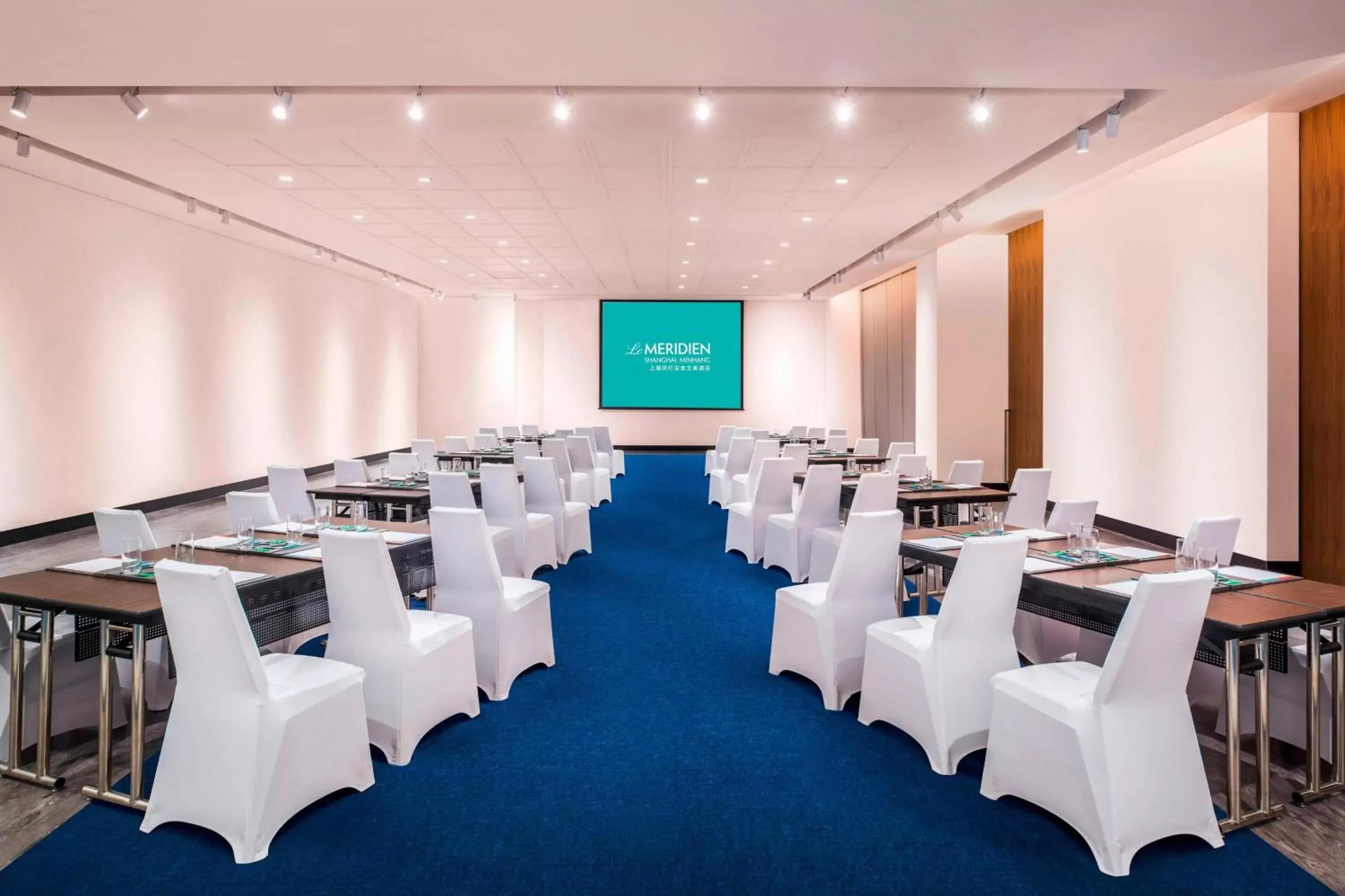 Meeting/conference room in Le Meridien Shanghai Hongqiao,Minhang