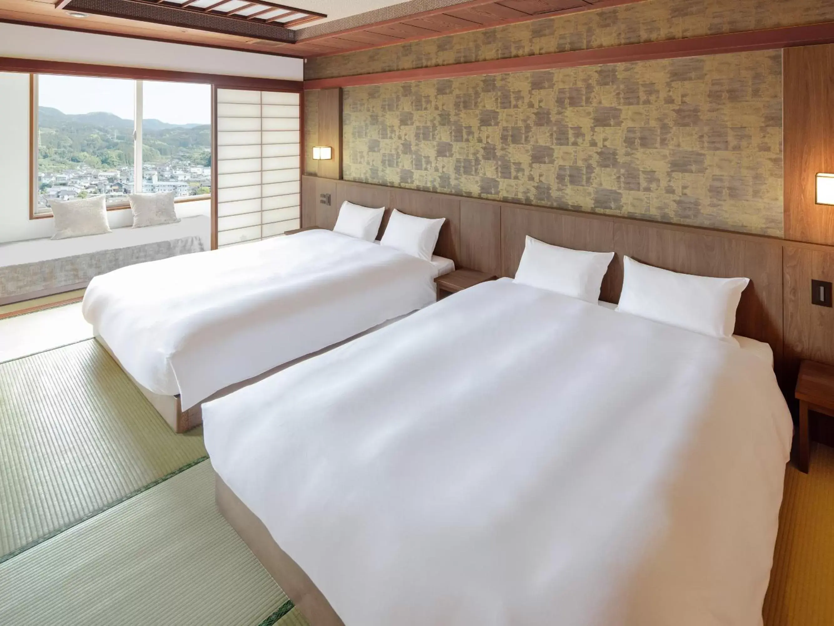 Bedroom, Bed in Hotel Sakura Ureshino