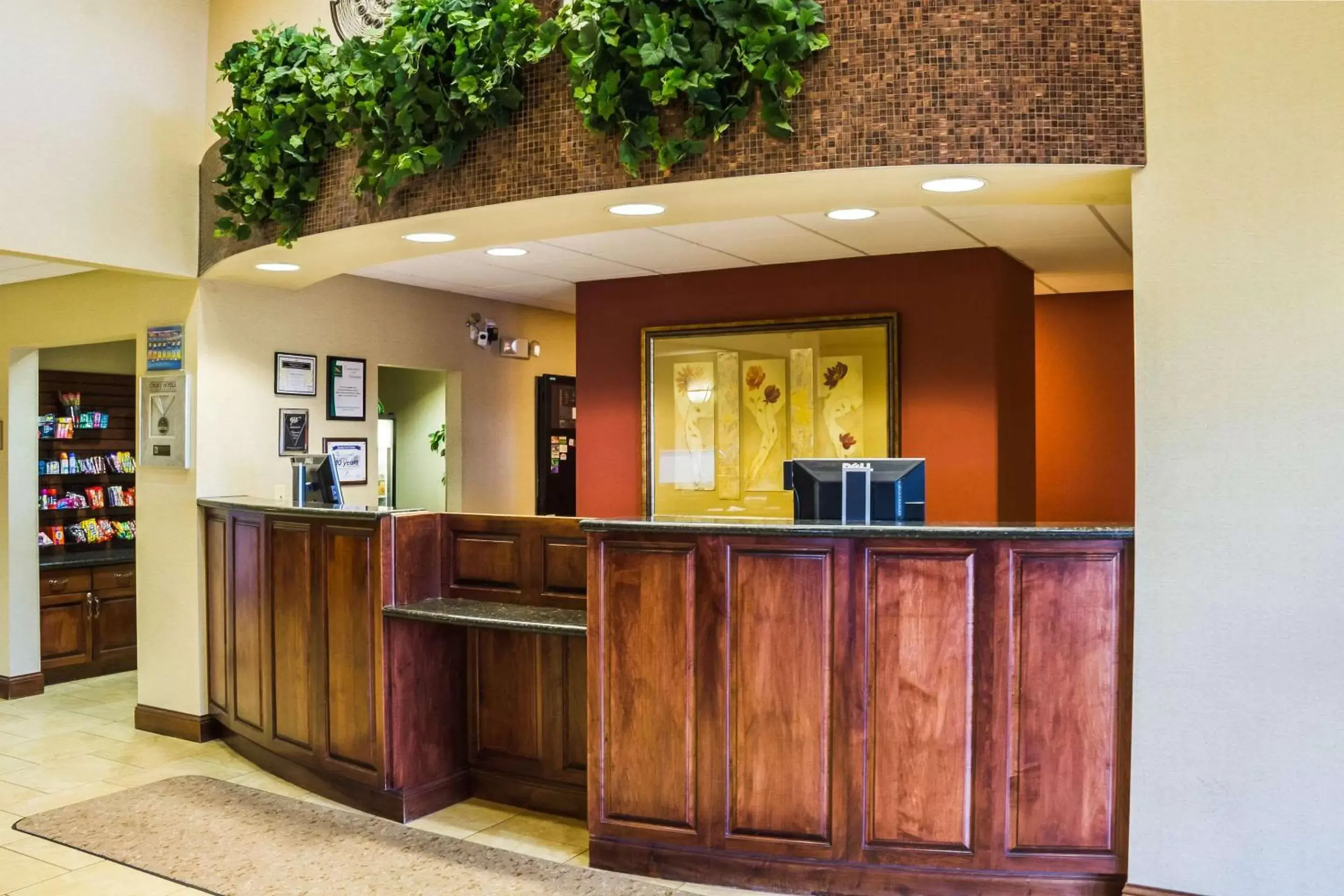 Lobby or reception, Lobby/Reception in Quality Inn & Suites Airport North