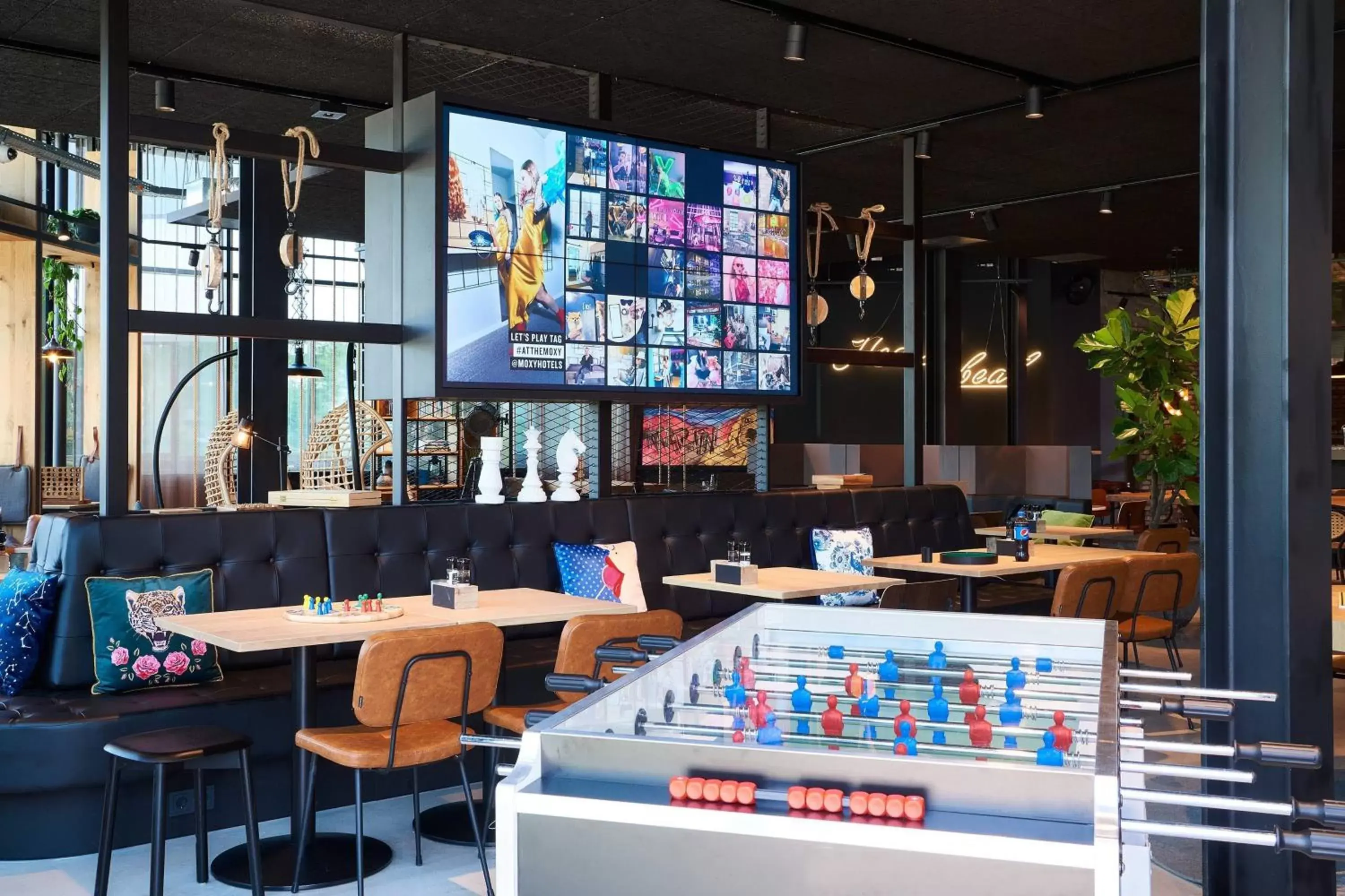 Other, Restaurant/Places to Eat in Moxy Amsterdam Schiphol Airport