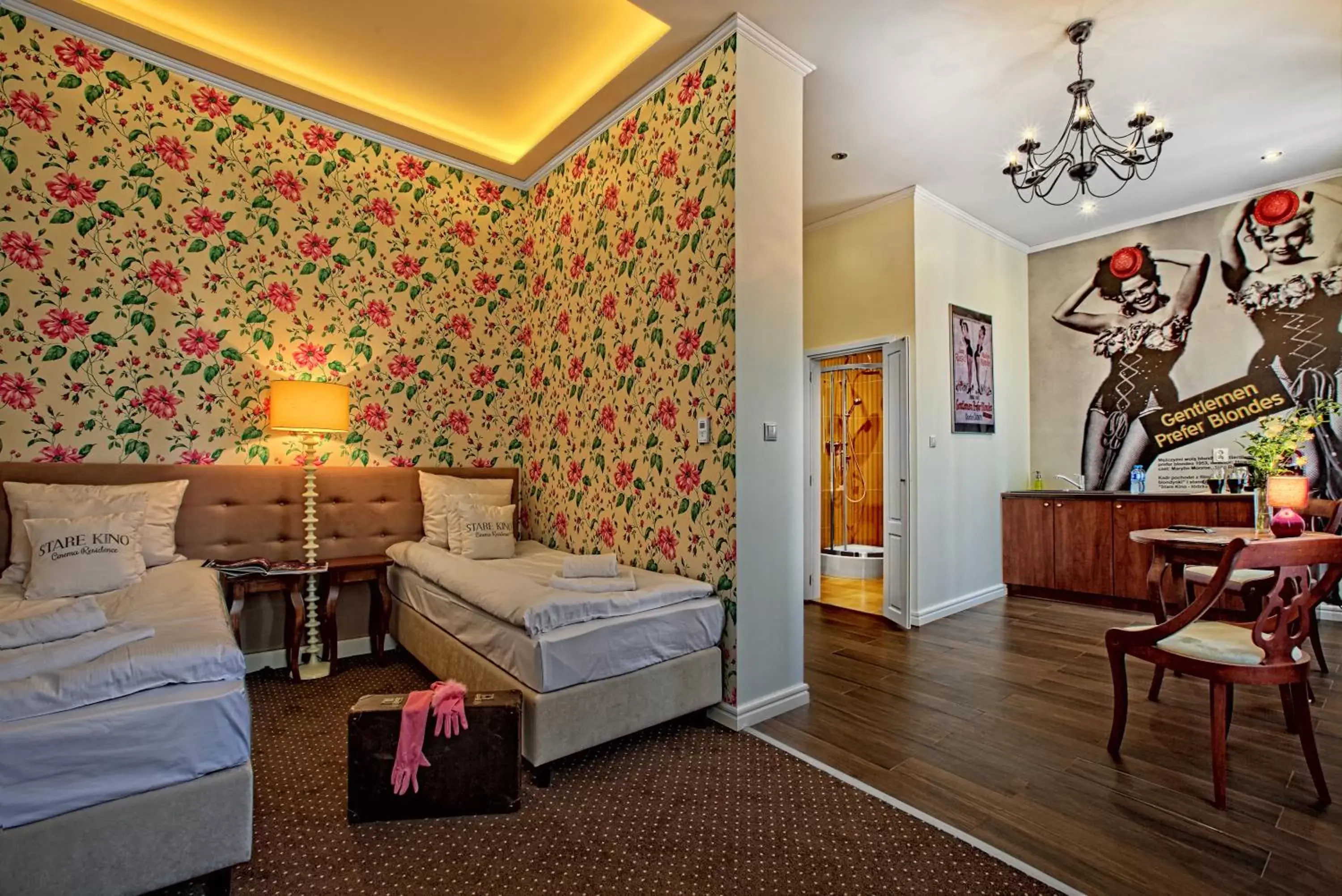 Photo of the whole room, Bed in Stare Kino Cinema Residence Photo of the whole room, Bed in Stare Kino Cinema Residence