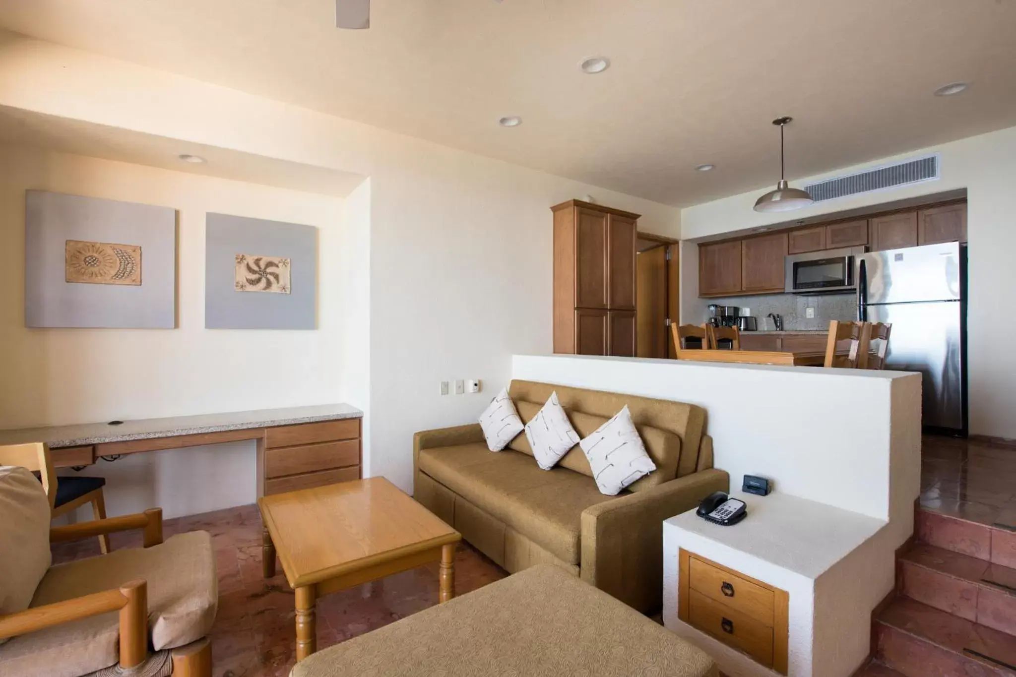 Living room, Seating Area in Club Regina Los Cabos