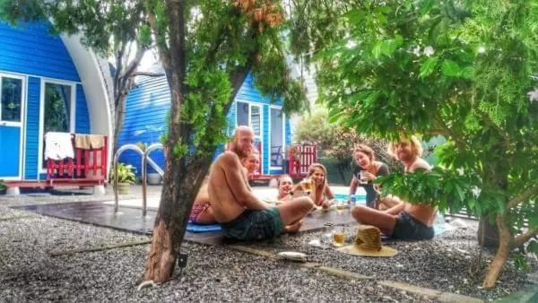 Airport A4 Transit Hub - Eco Chalets