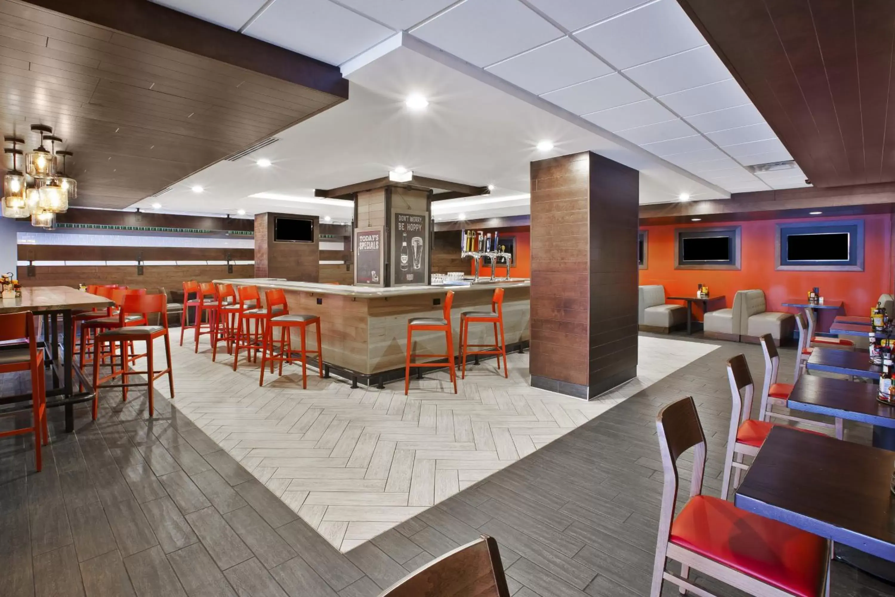 Restaurant/places to eat in Holiday Inn Columbus Dwtn-Capitol Square by IHG Restaurant/places to eat in Holiday Inn Columbus Dwtn-Capitol Square by IHG