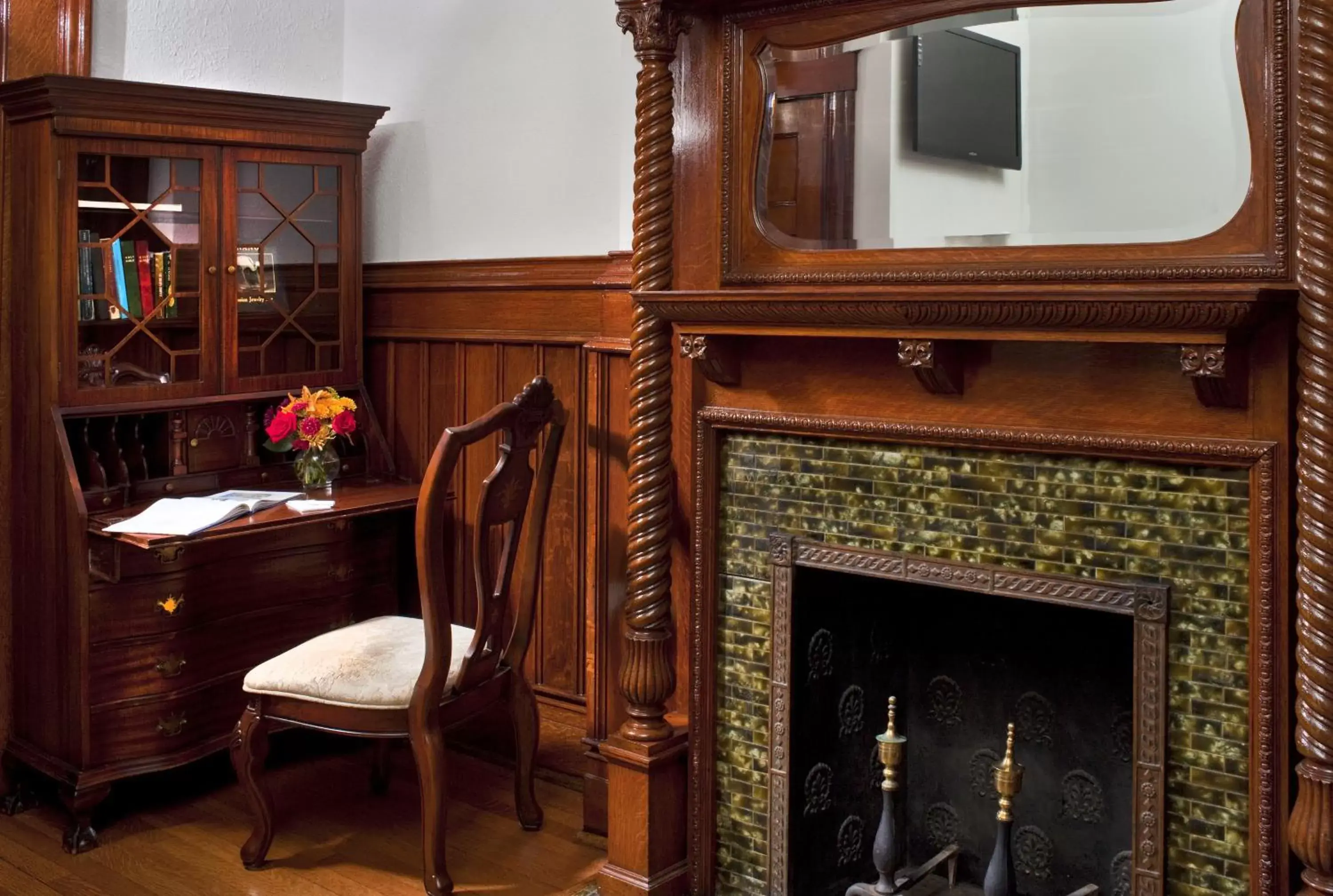 Photo of the whole room in American Guest House, a Washington DC Bed and Breakfast Photo of the whole room in American Guest House, a Washington DC Bed and Breakfast