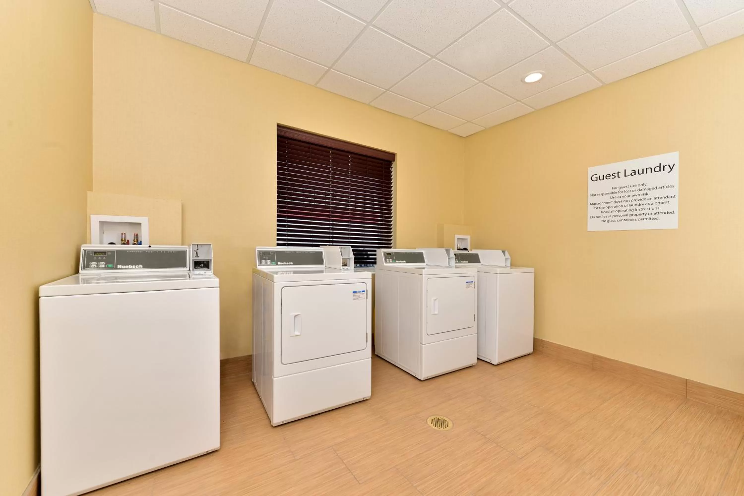 Property building in Holiday Inn Express & Suites Peekskill-Lower Hudson Valley by IHG