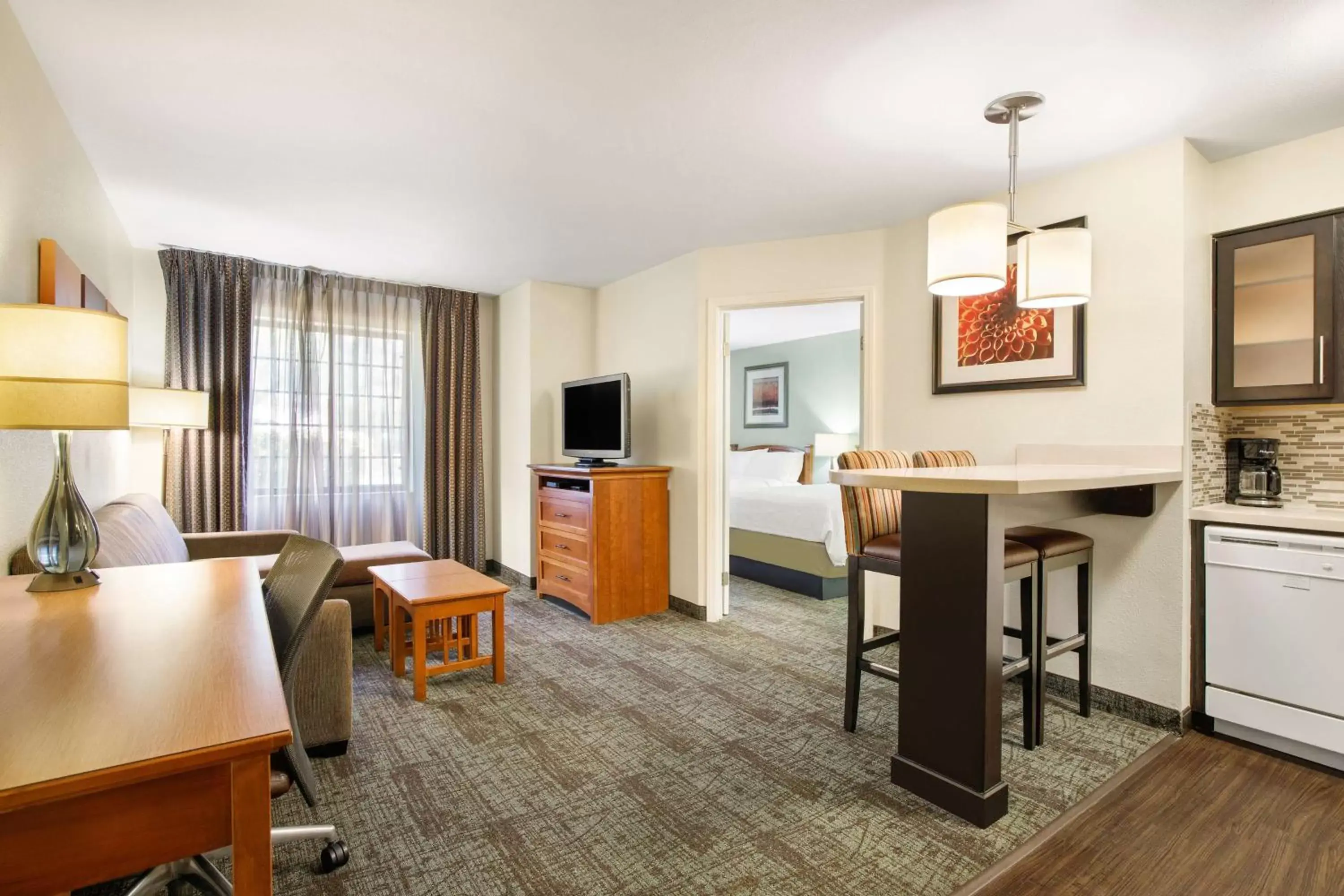 Bedroom, Seating Area in Sonesta ES Suites San Diego - Rancho Bernardo