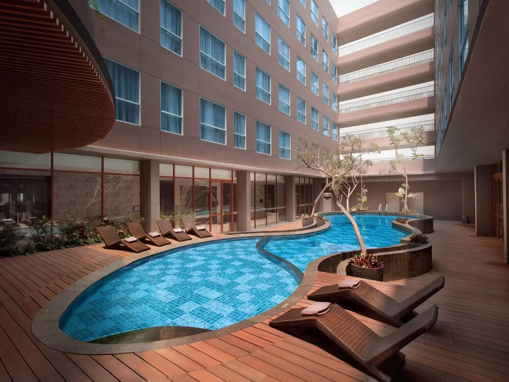 Swimming pool in Ibis Styles Jakarta Airport Swimming pool in Ibis Styles Jakarta Airport