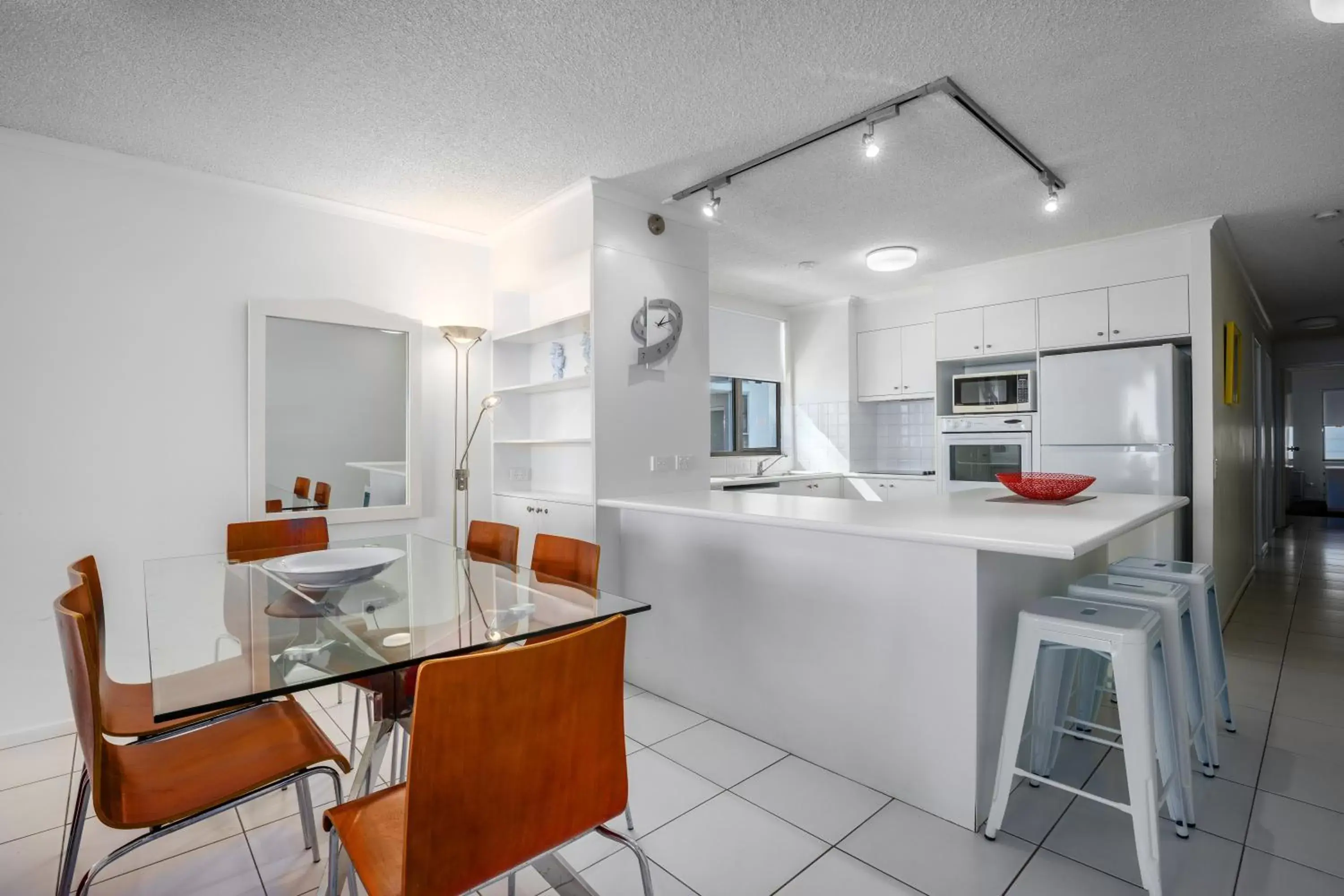 Kitchen or kitchenette, Bathroom in Pacific Beach Resort