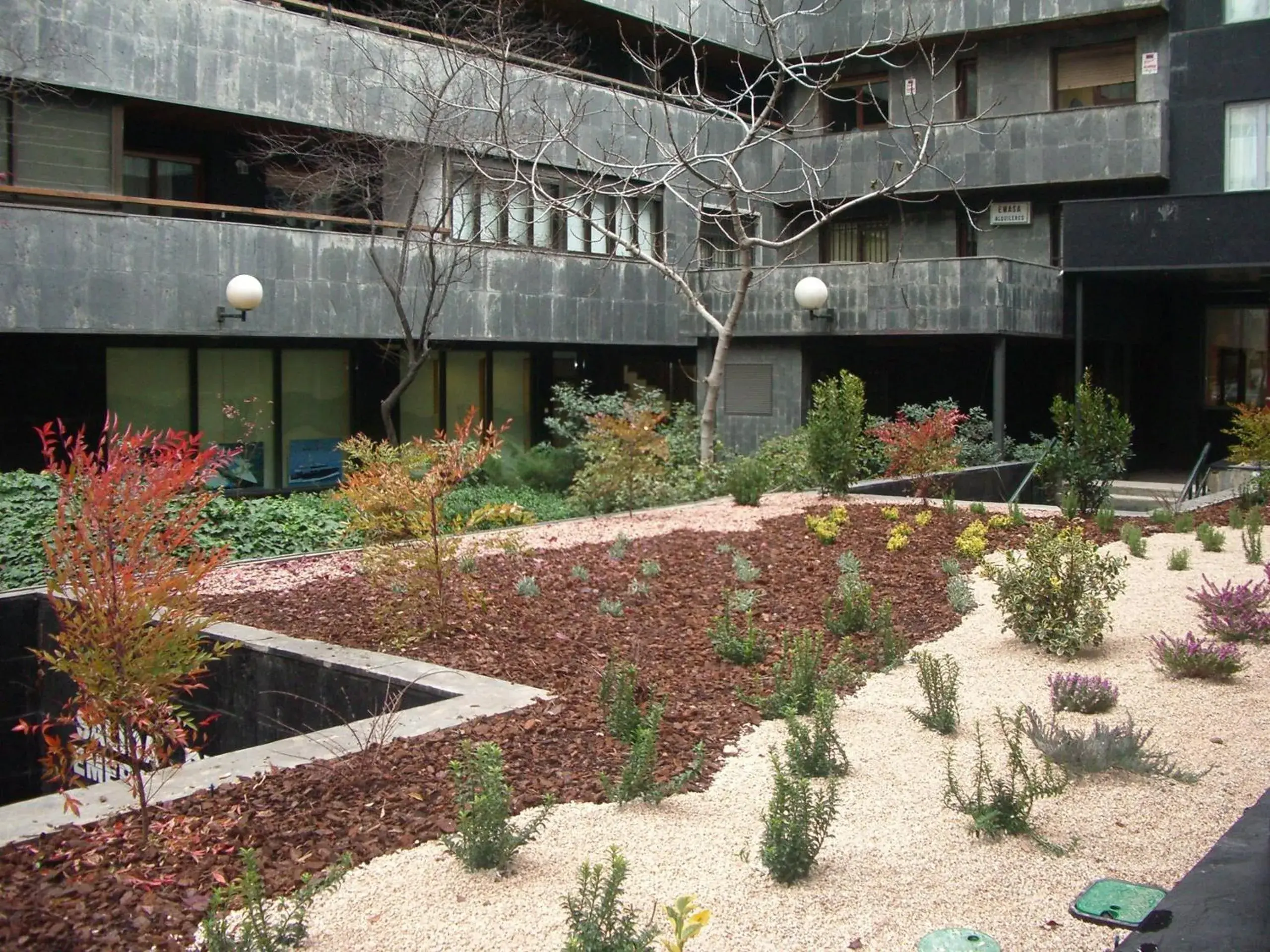 Garden, Property Building in Senator Castellana