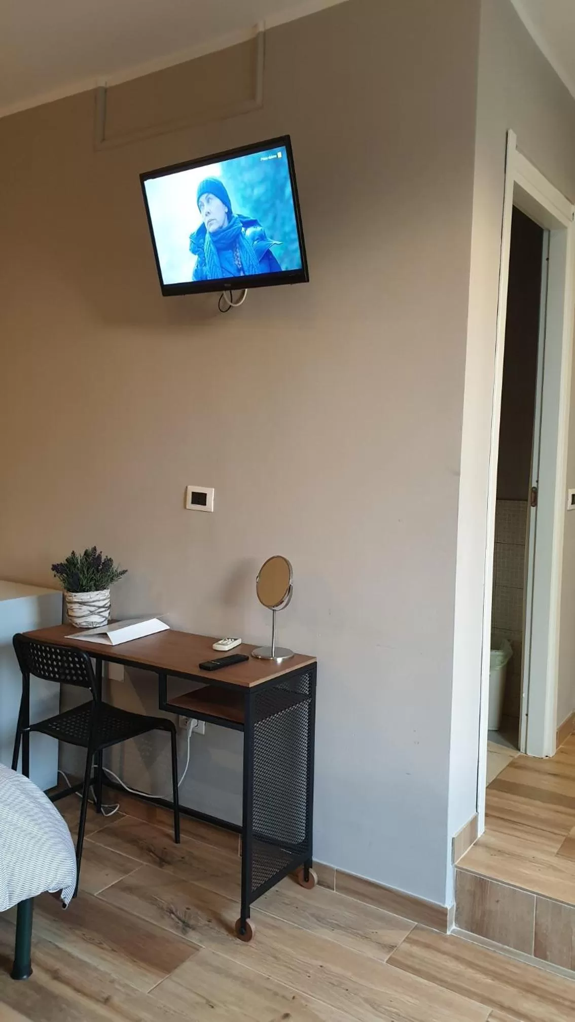 Twin Room with Private Bathroom in Albergo la Svolta