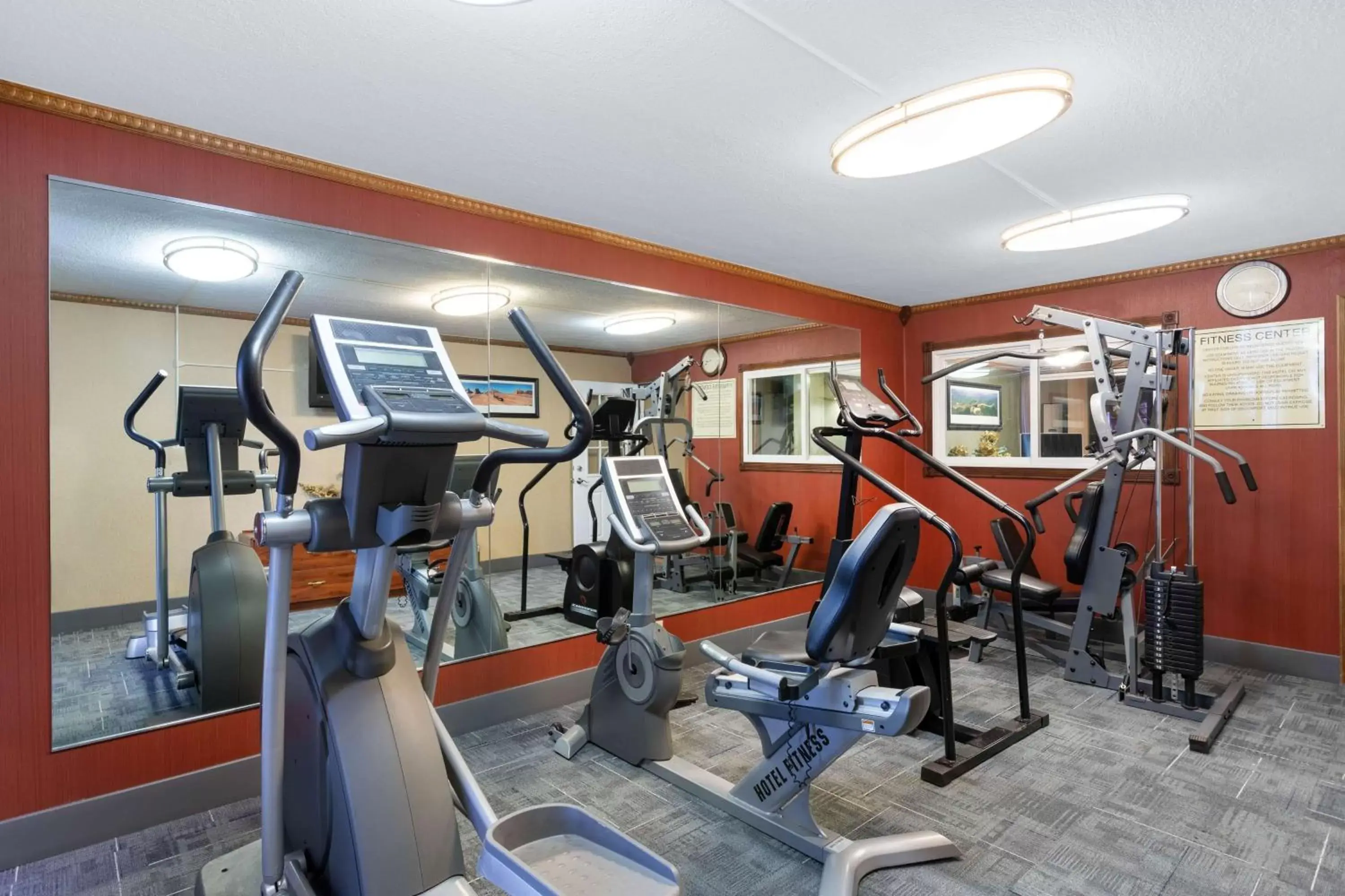Activities, Fitness Center/Facilities in Howard Johnson by Wyndham Gillette