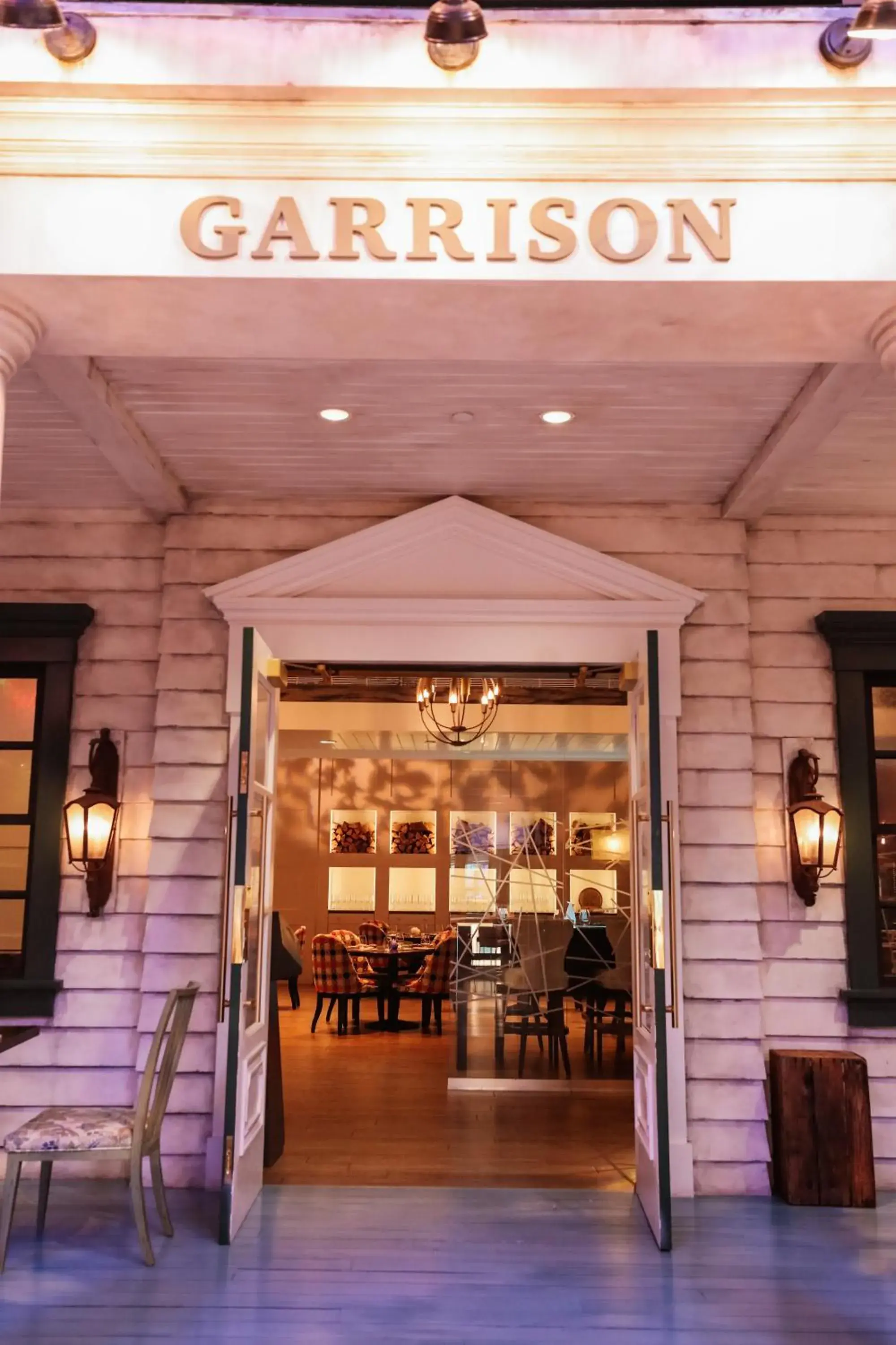 Restaurant/places to eat in Fairmont Austin