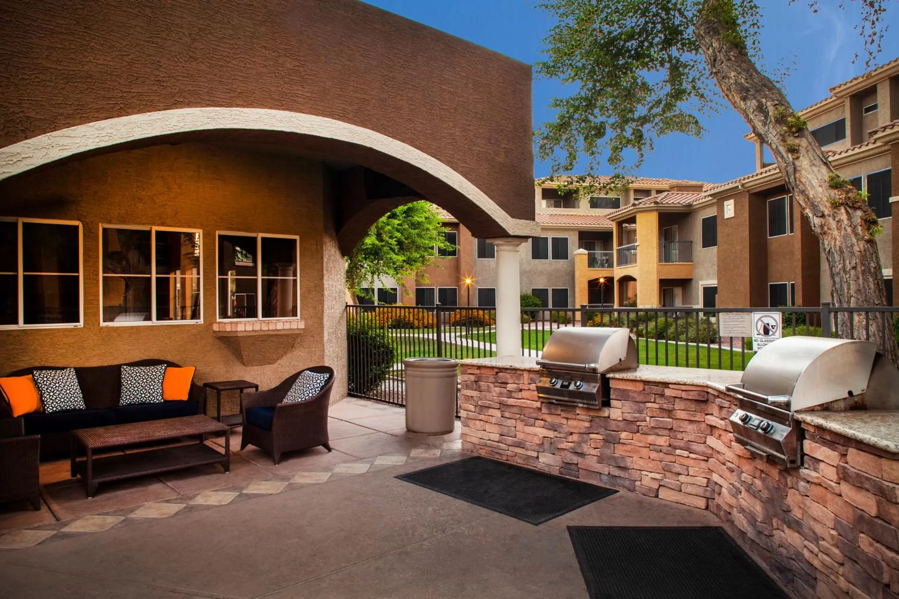 BBQ facilities in Luxury Condos by Meridian CondoResorts- Scottsdale