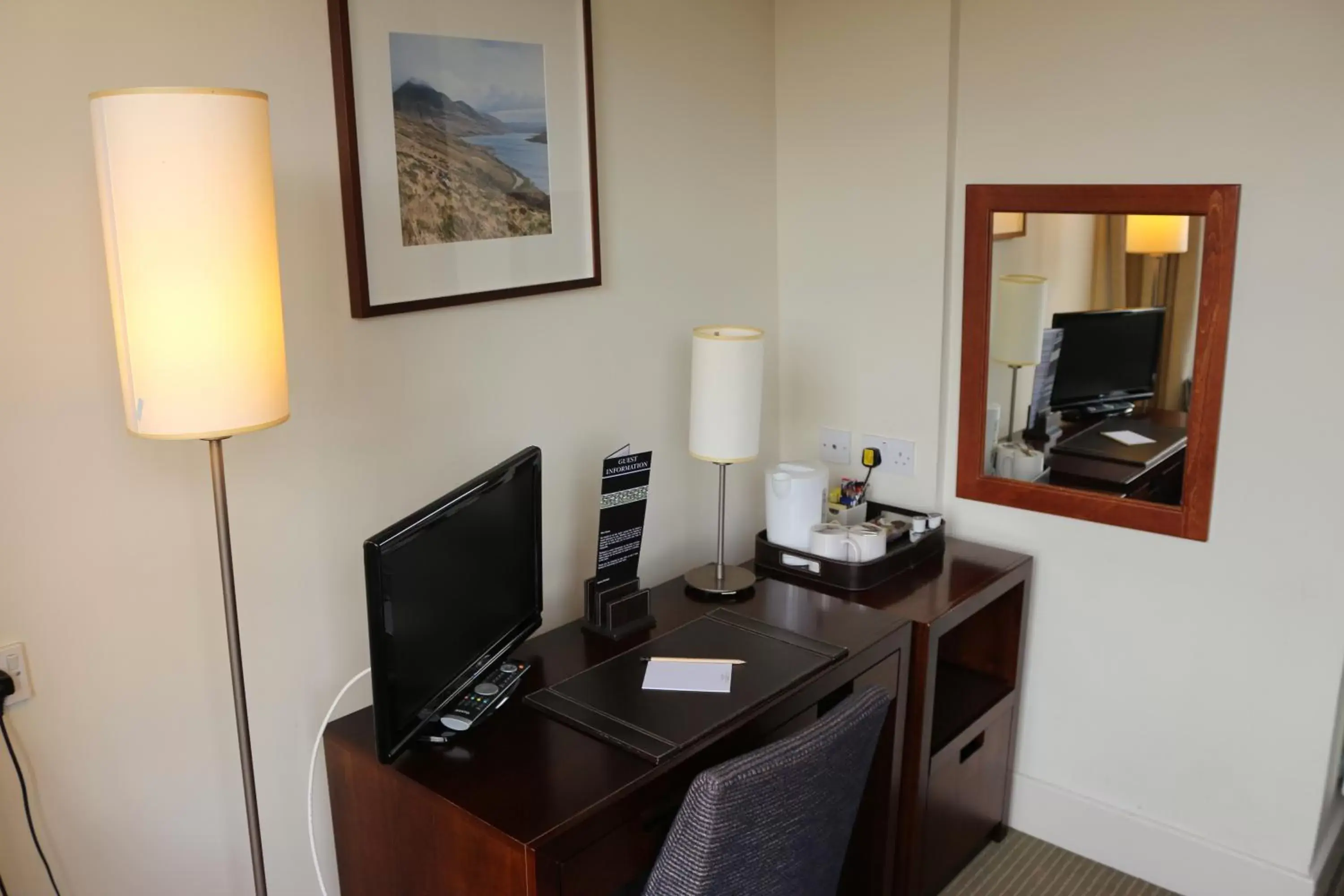 TV and multimedia, TV/Entertainment Center in Craiglynne Hotel