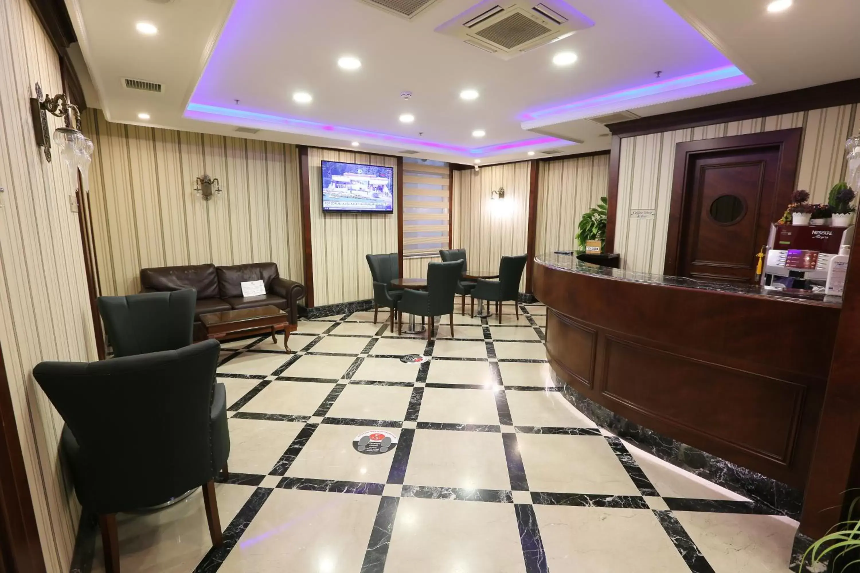 Lobby or reception, Lobby/Reception in Alpinn Hotel Istanbul