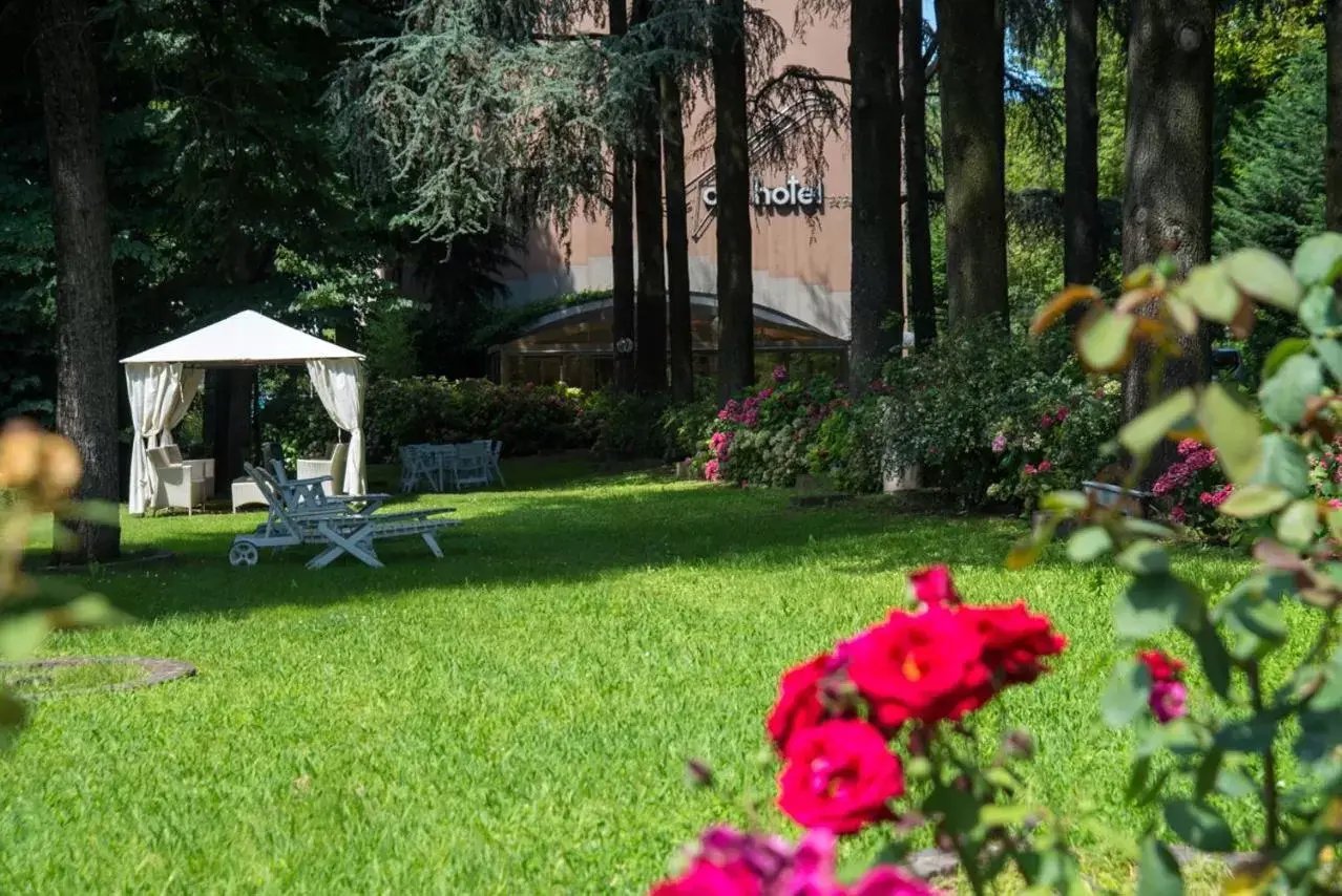 Garden in Best Western Air Hotel Linate