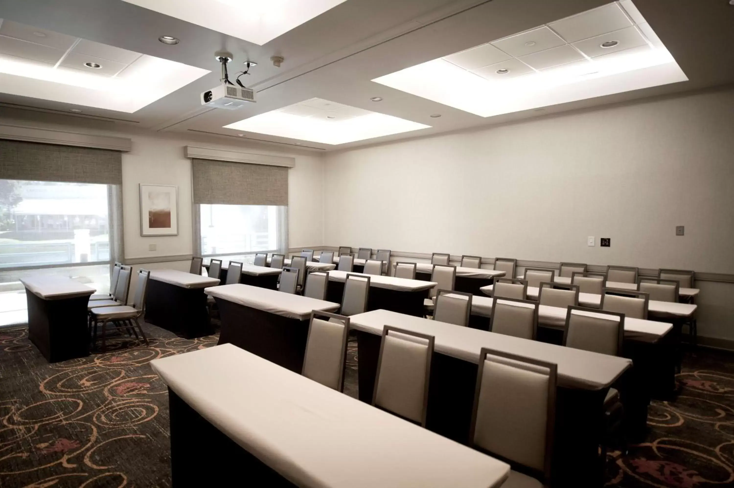 Meeting/conference room in Hilton Boca Raton Suites