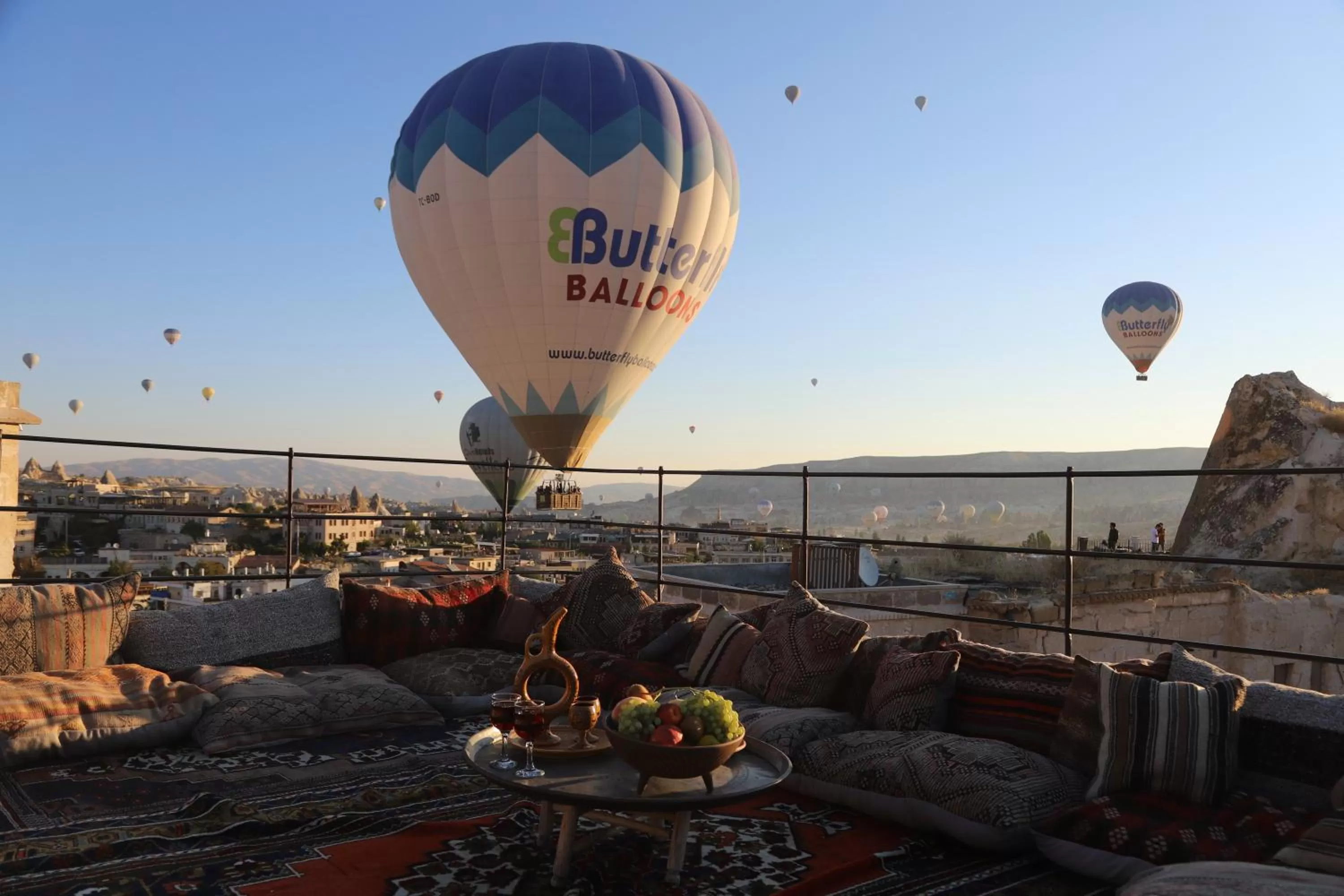 Balcony/Terrace in Chelebi Cave House