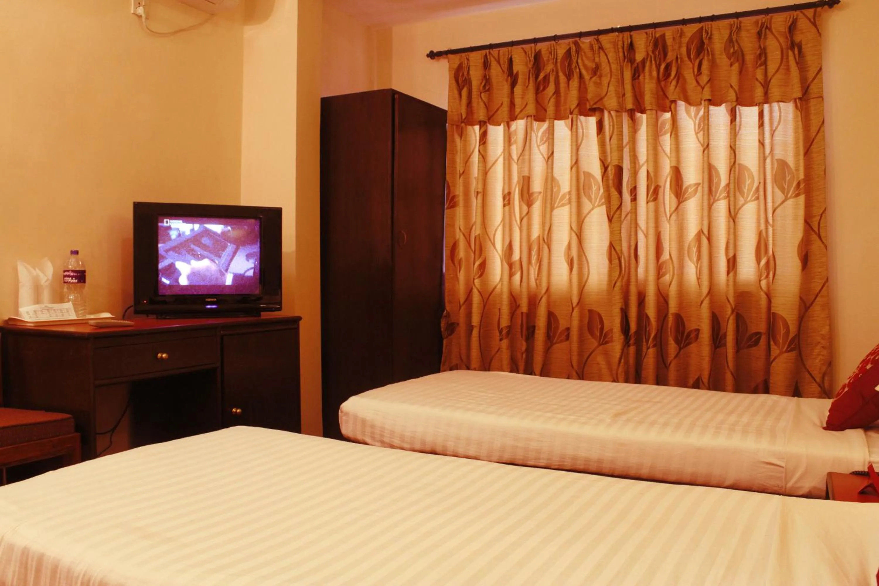 Bed in Cascade Hotel Kathmandu