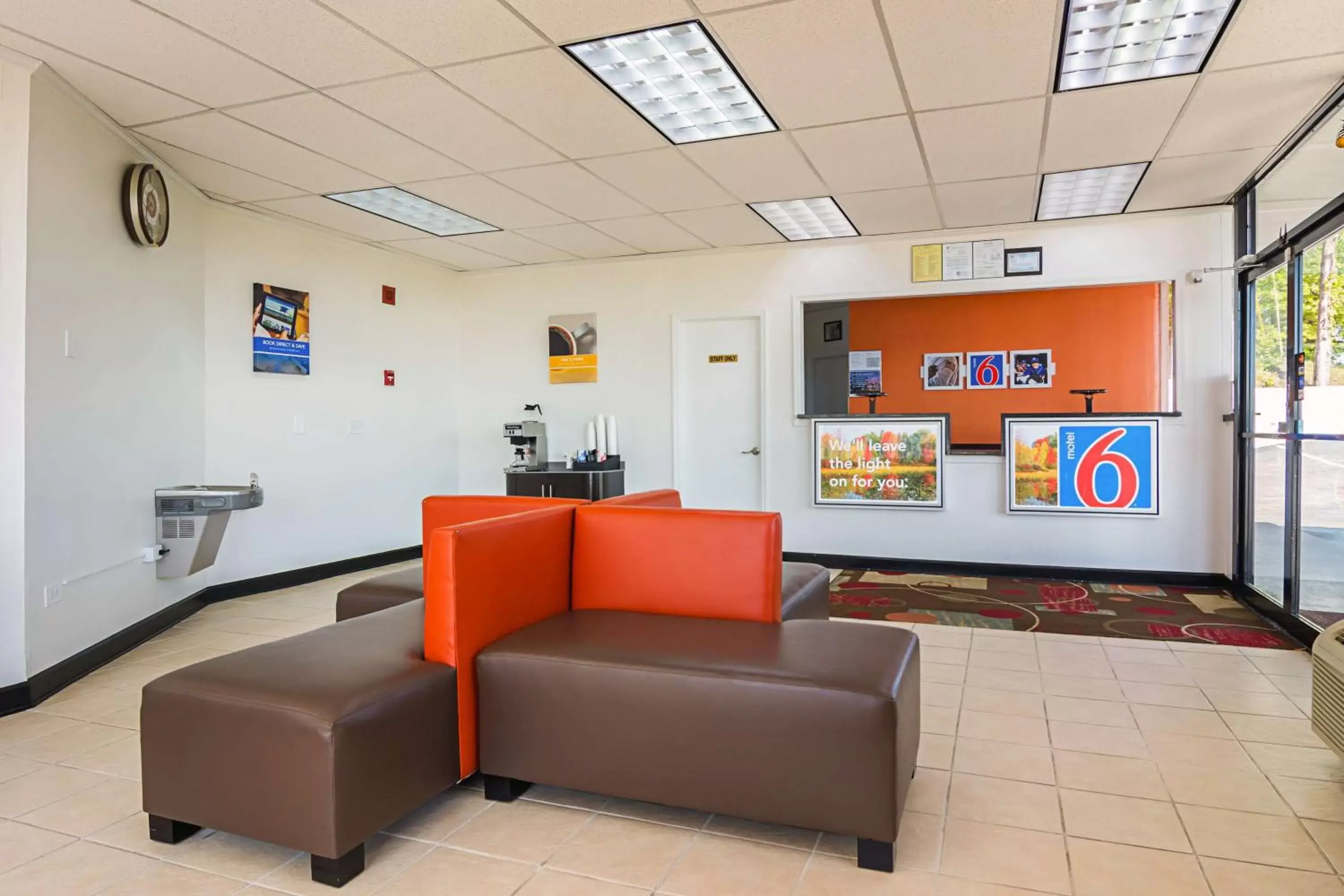Property logo or sign, Lobby/Reception in Motel 6-Cleveland, TN