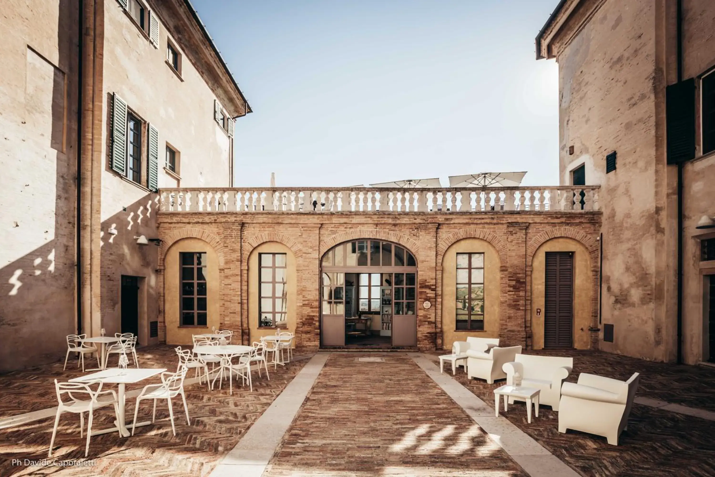 Restaurant/places to eat, Property Building in Castello Di Monterado