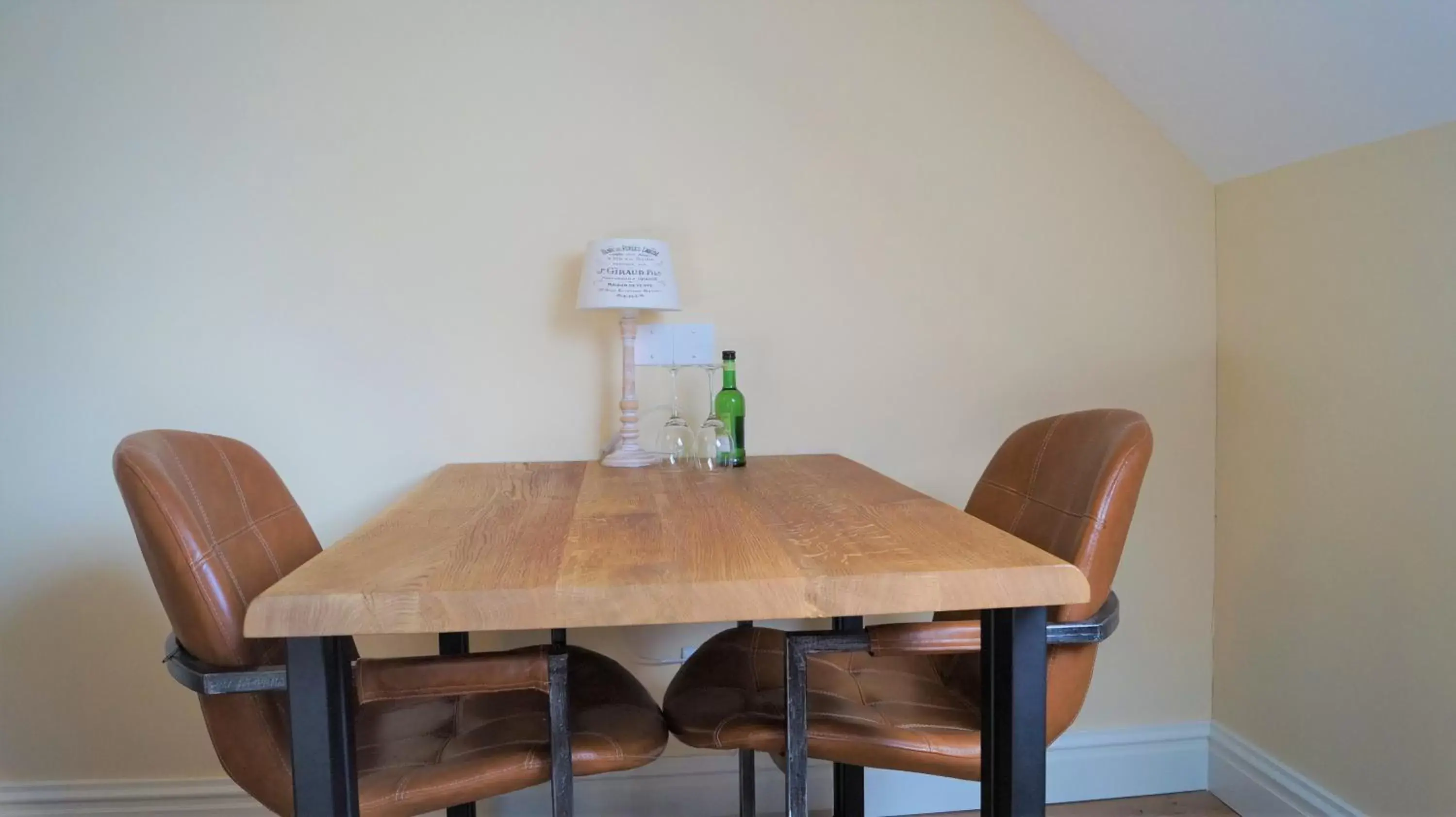 Dining Area in B&B Johannes-Hoeve