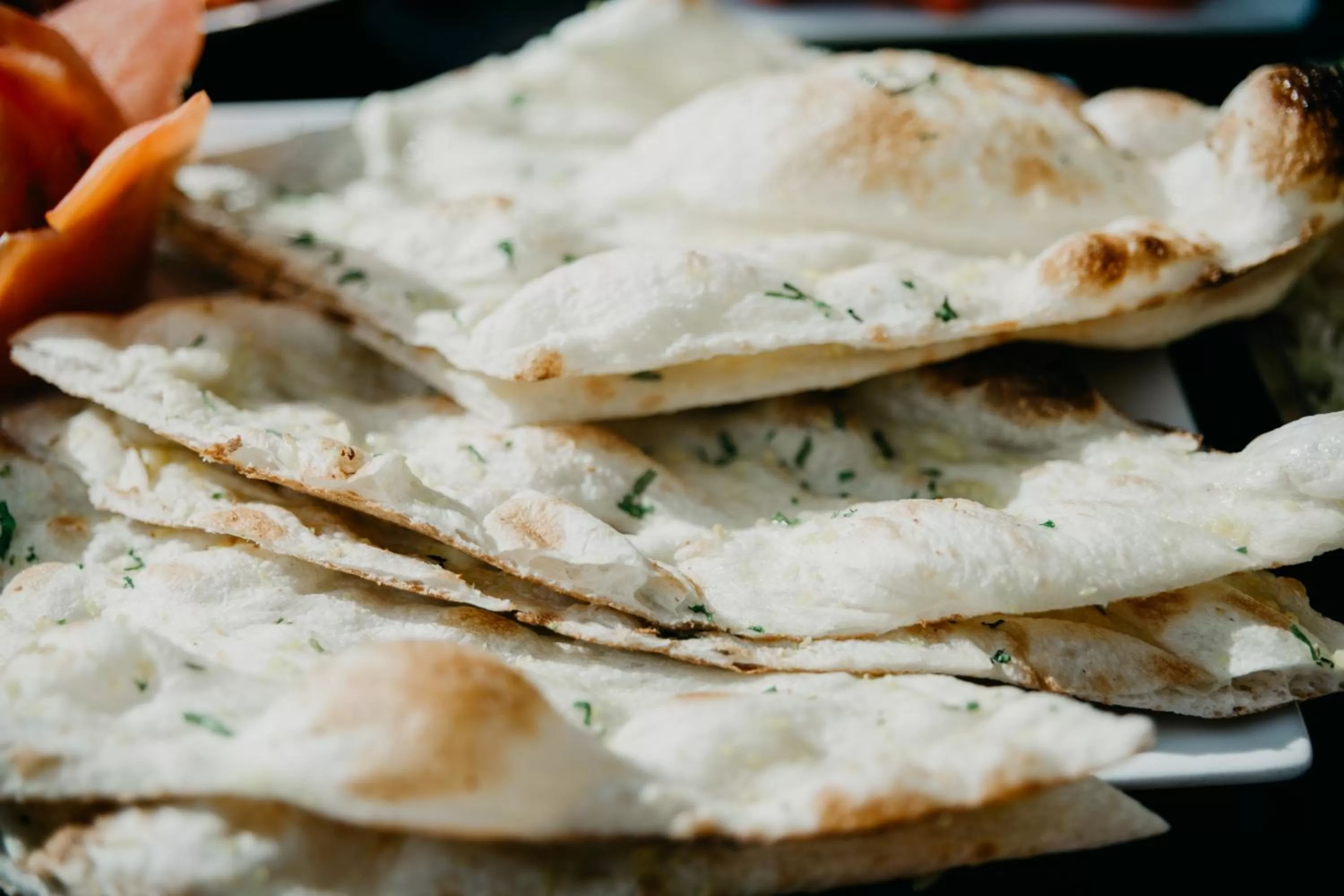 Restaurant/places to eat in Golden Village Lodge