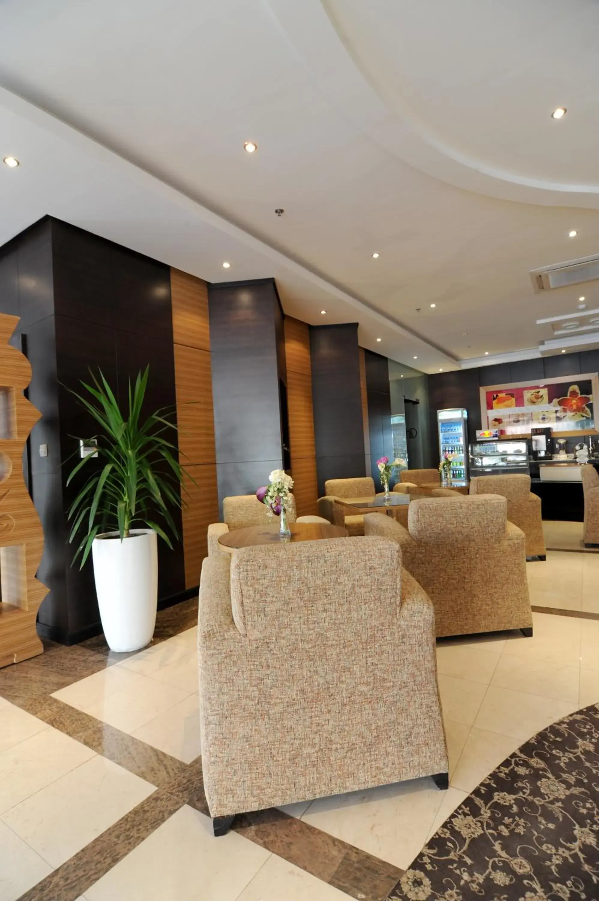 Area and facilities, Lounge/Bar in Rose Garden Hotel