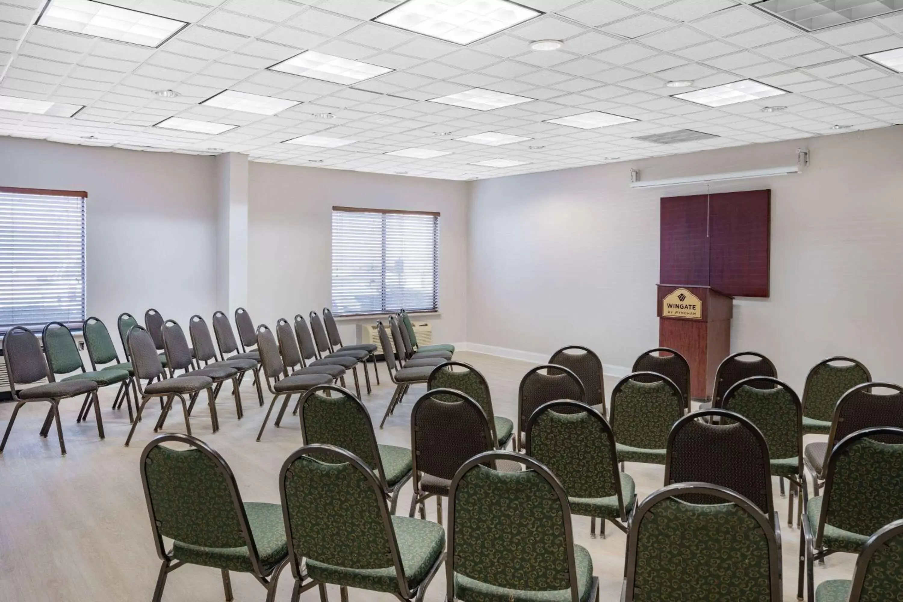 Meeting/conference room in Wingate by Wyndham Atlanta-Duluth
