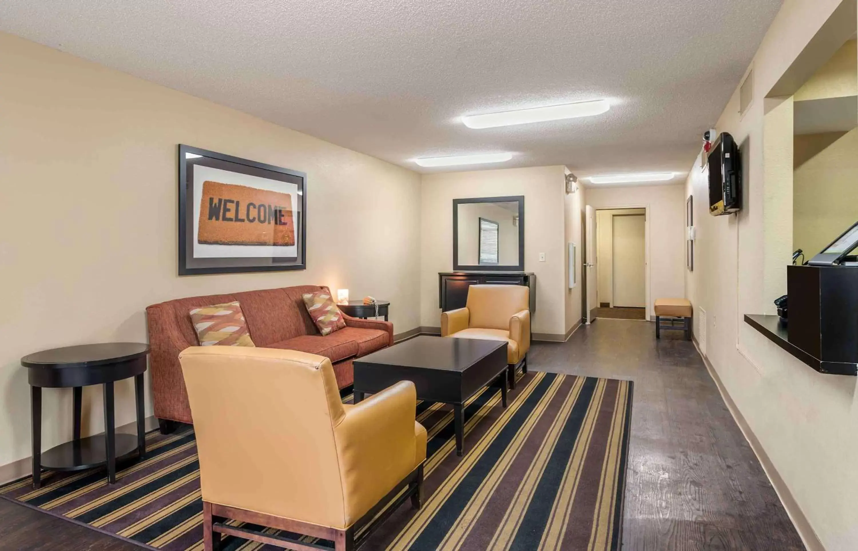 Lobby or reception, Seating Area in Extended Stay America Suites - Evansville - East