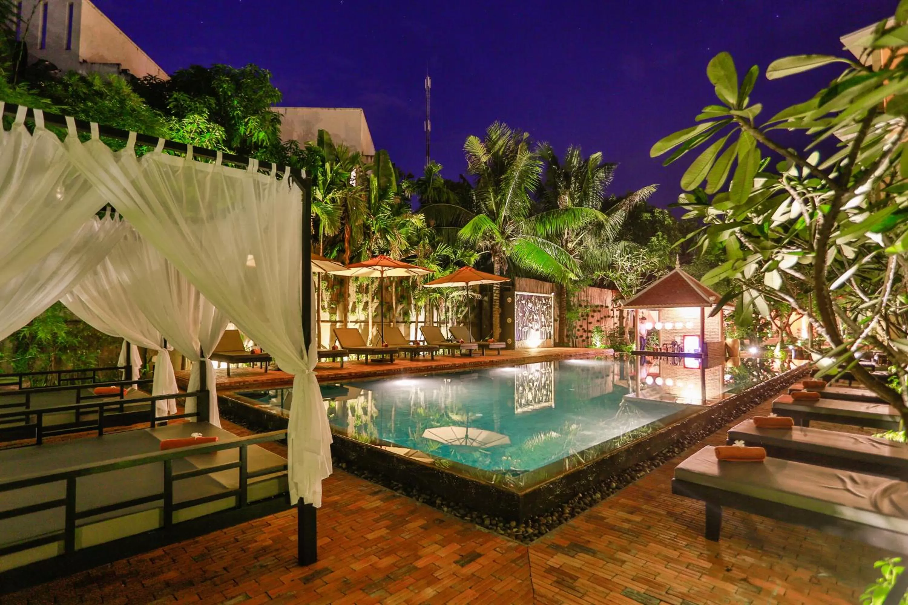 Patio in Home Indochine d'Angkor Hotel